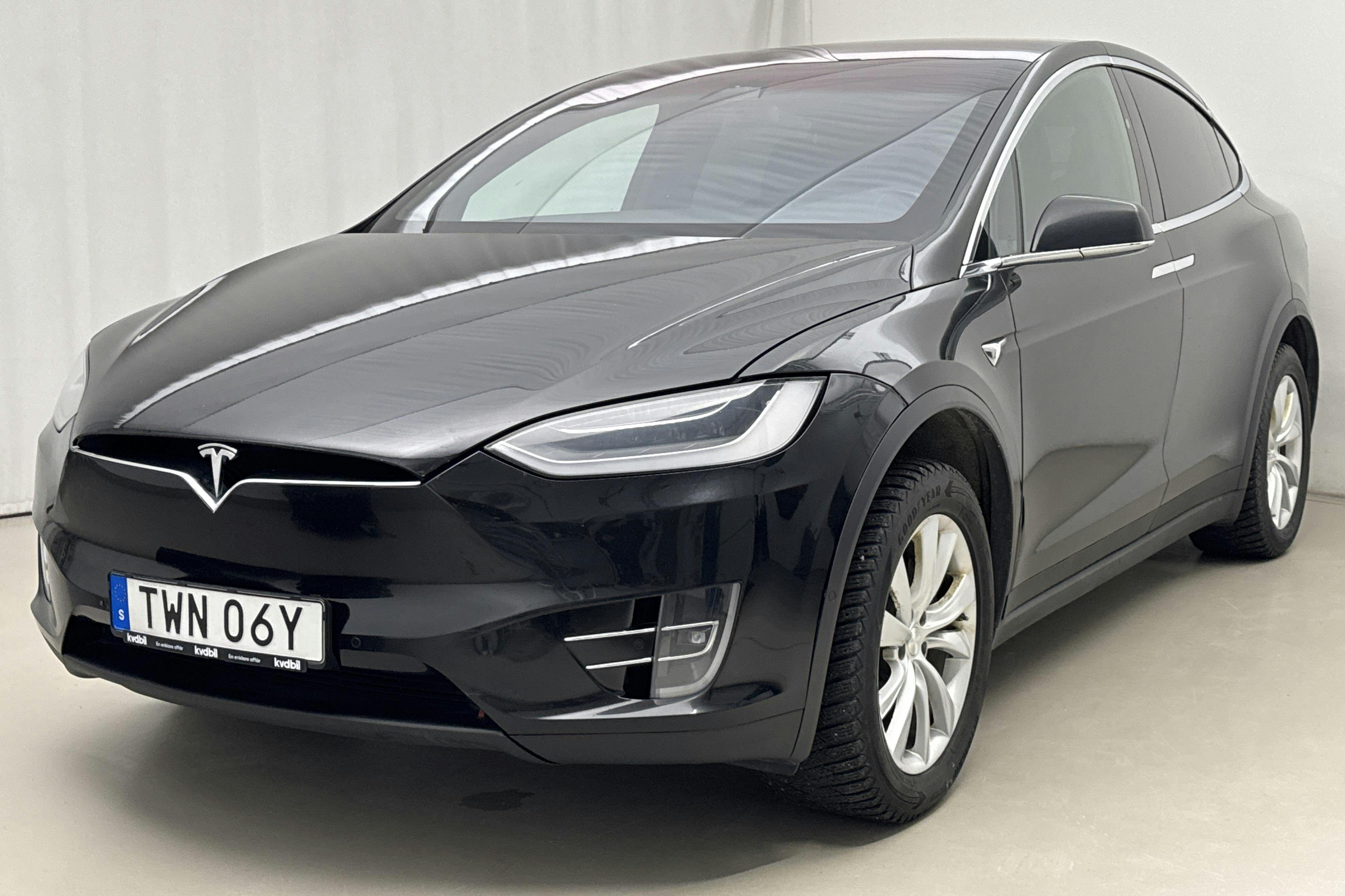Presentationsfoto 1 av 25: Tesla Model X Dual Motor Long Range AWD - 20 275 mil - Automat - svart - 2019