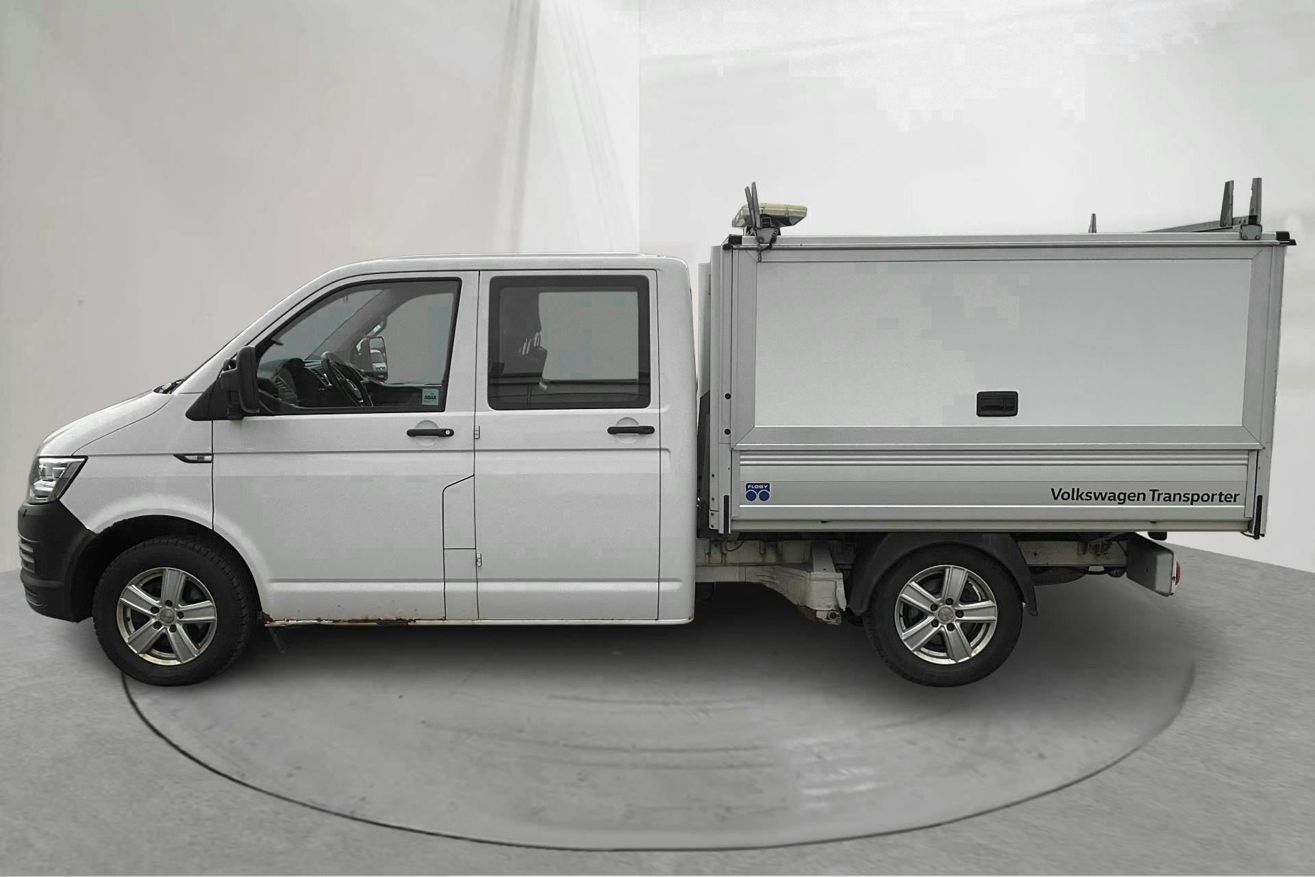 Presentation photo 2 of 18: VW Transporter T6 2.0 TDI BMT 4MOTION (150hk) - 222 940 km - Manual - white - 2018