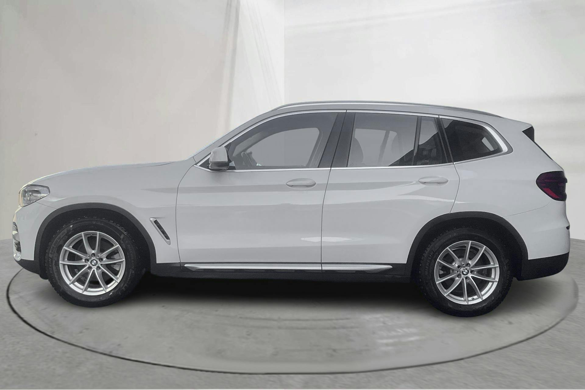 Presentation photo 2 of 15: BMW X3 xDrive20d, G01 (190hk+11hk) - 173 130 km - Automatic - white - 2021