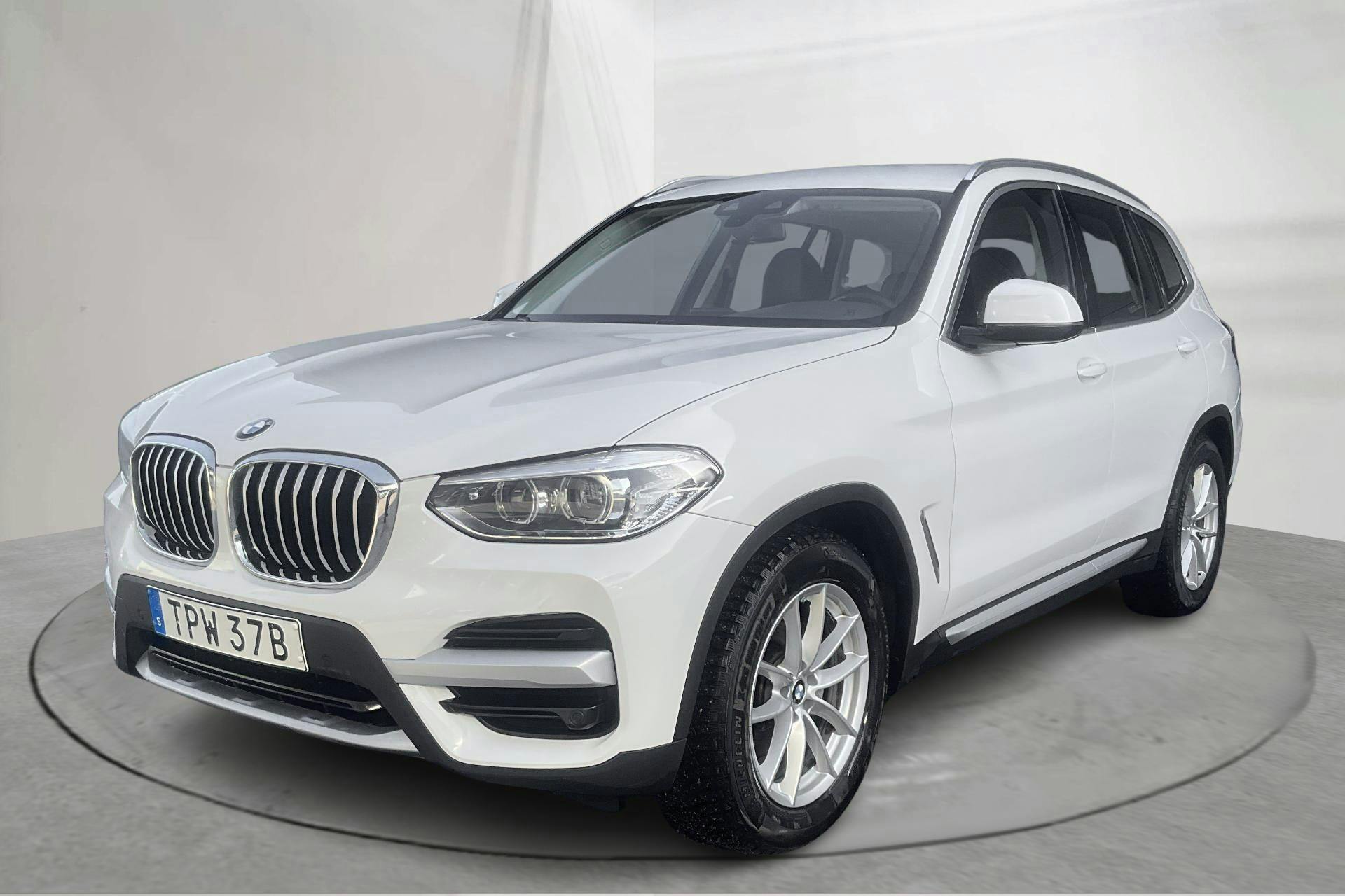 Presentation photo 1 of 15: BMW X3 xDrive20d, G01 (190hk+11hk) - 173 130 km - Automatic - white - 2021