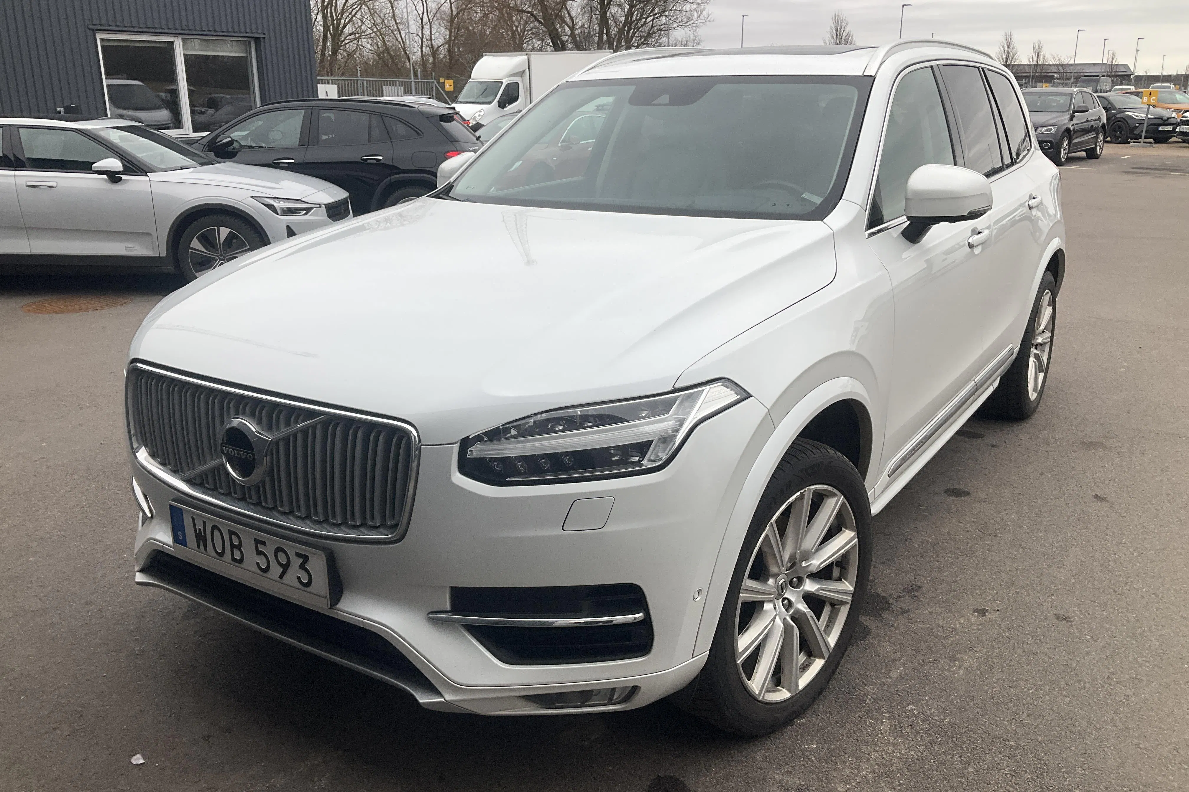 Presentation photo 1 of 18: Volvo XC90 D5 AWD (235hk) - 213 080 km - Automatic - white - 2017