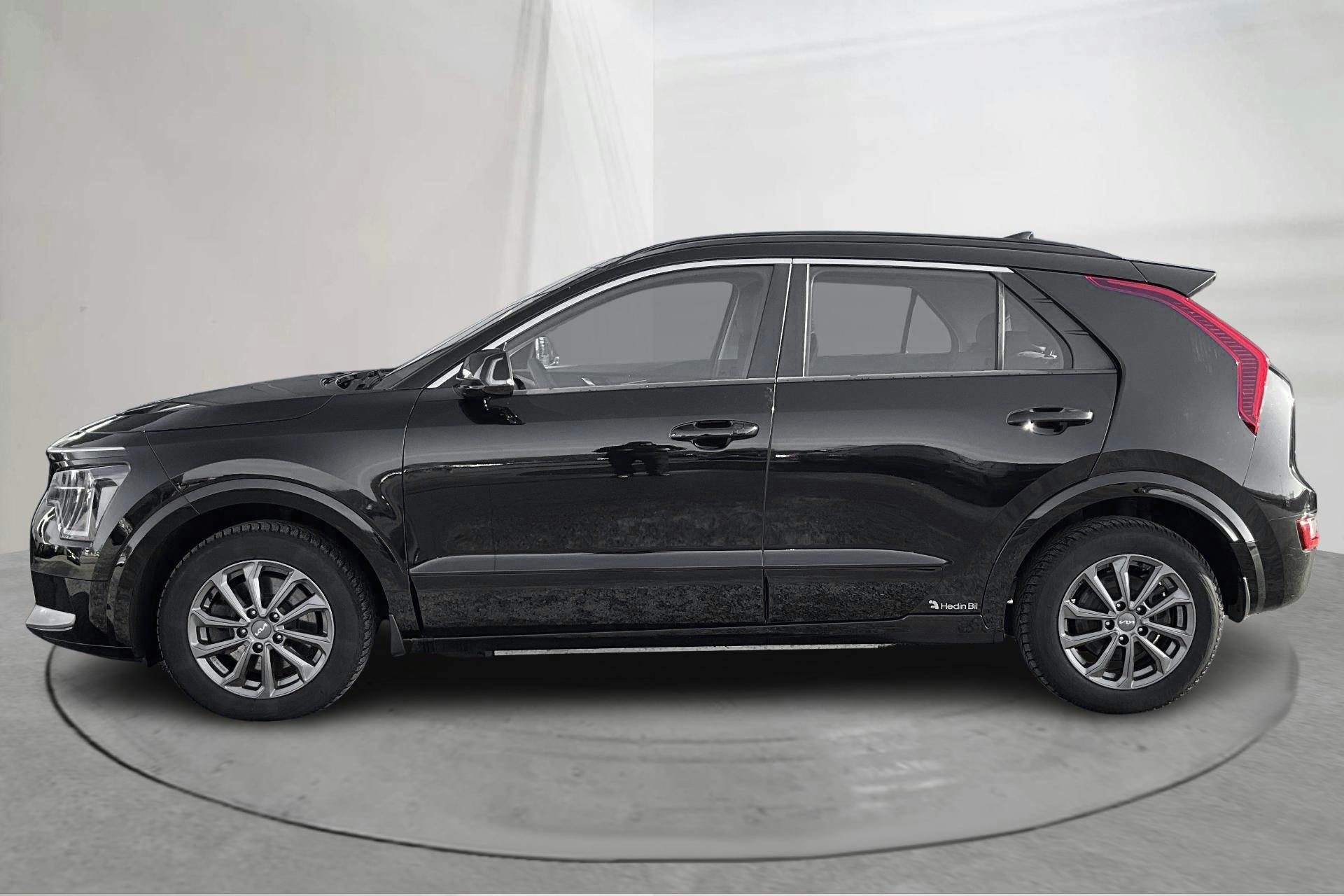 Presentationsfoto 2 av 18: KIA Niro EV 65kWh (204hk) - 5 194 mil - Automat - svart - 2023