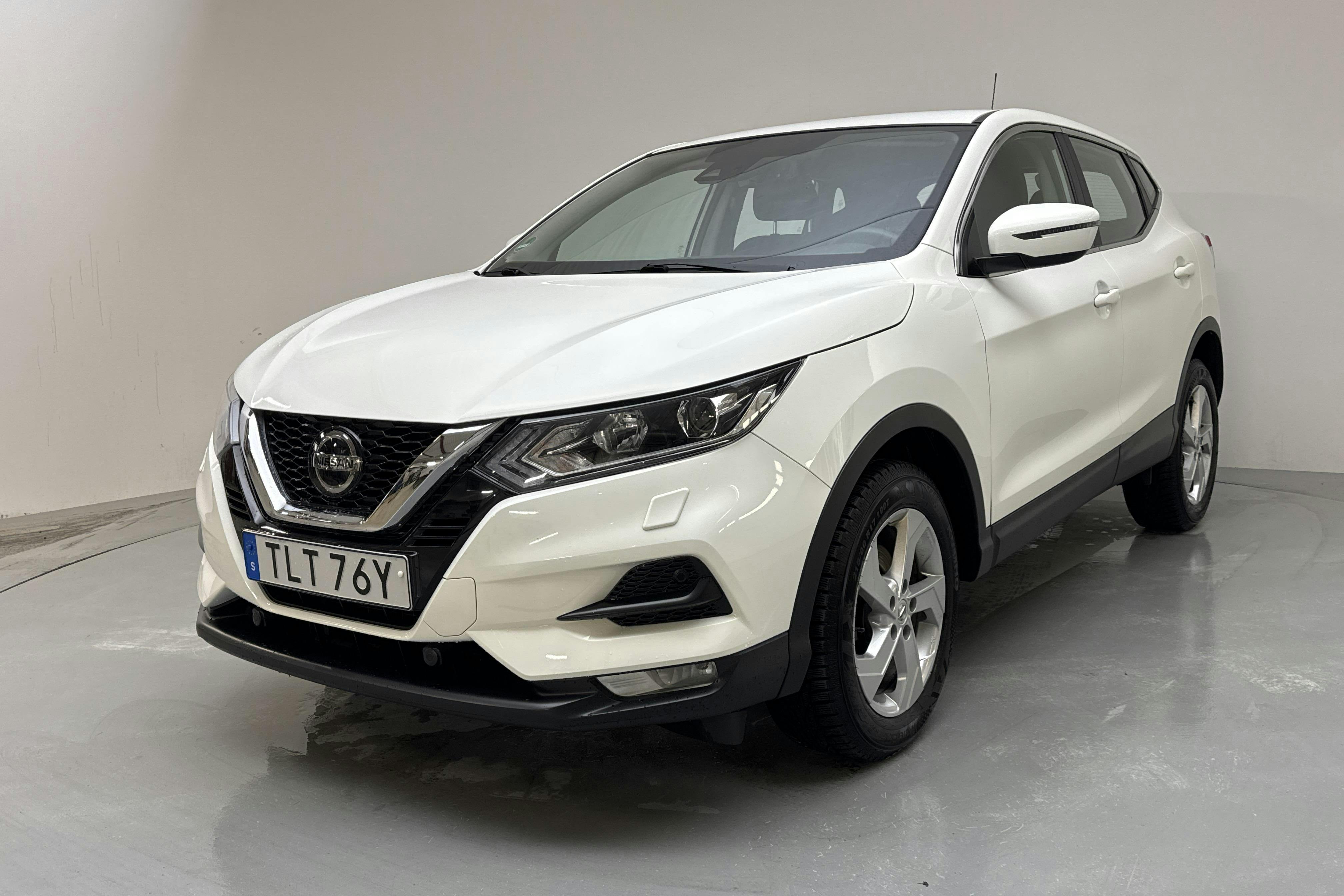 Präsentationsfoto 1 von 14: Nissan Qashqai 1.3 DIG-T (160hk) - 52 990 Kilometer - Verkaufsautomat - Weiß - 2021