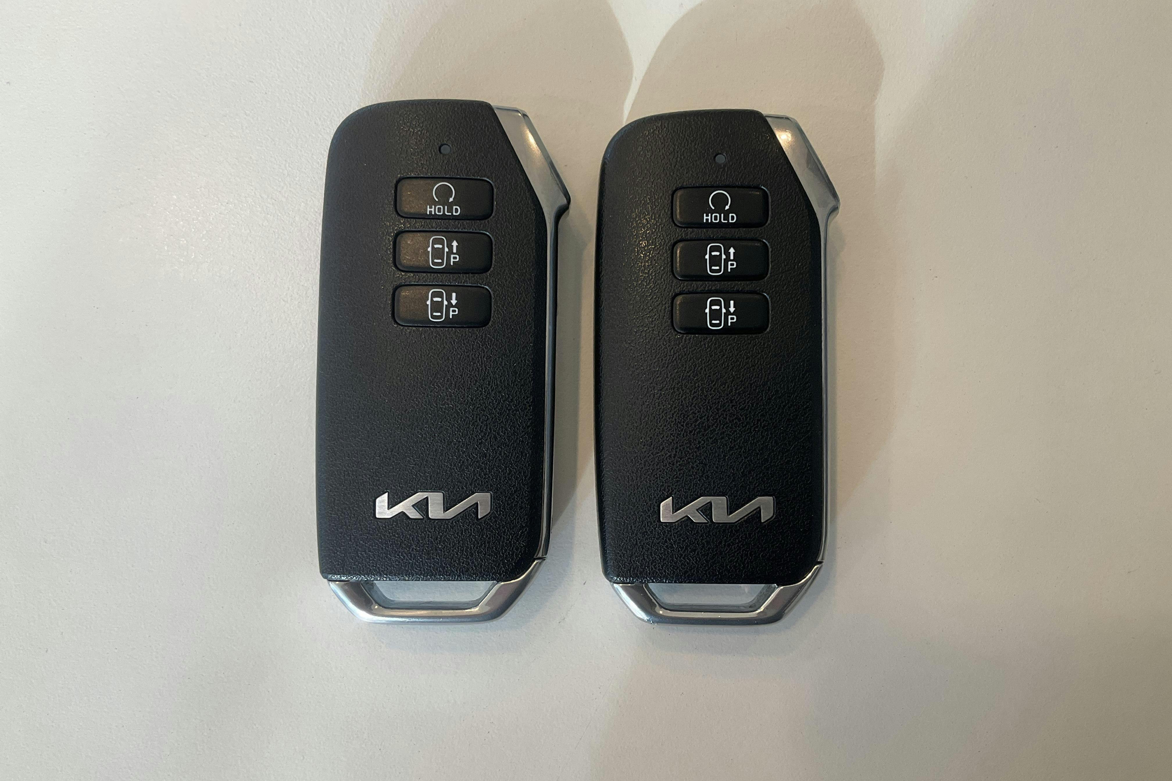 Presentation photo 23 of 23: KIA Sportage PHEV AWD (265hk) - 17 120 km - Automatic - gray - 2022