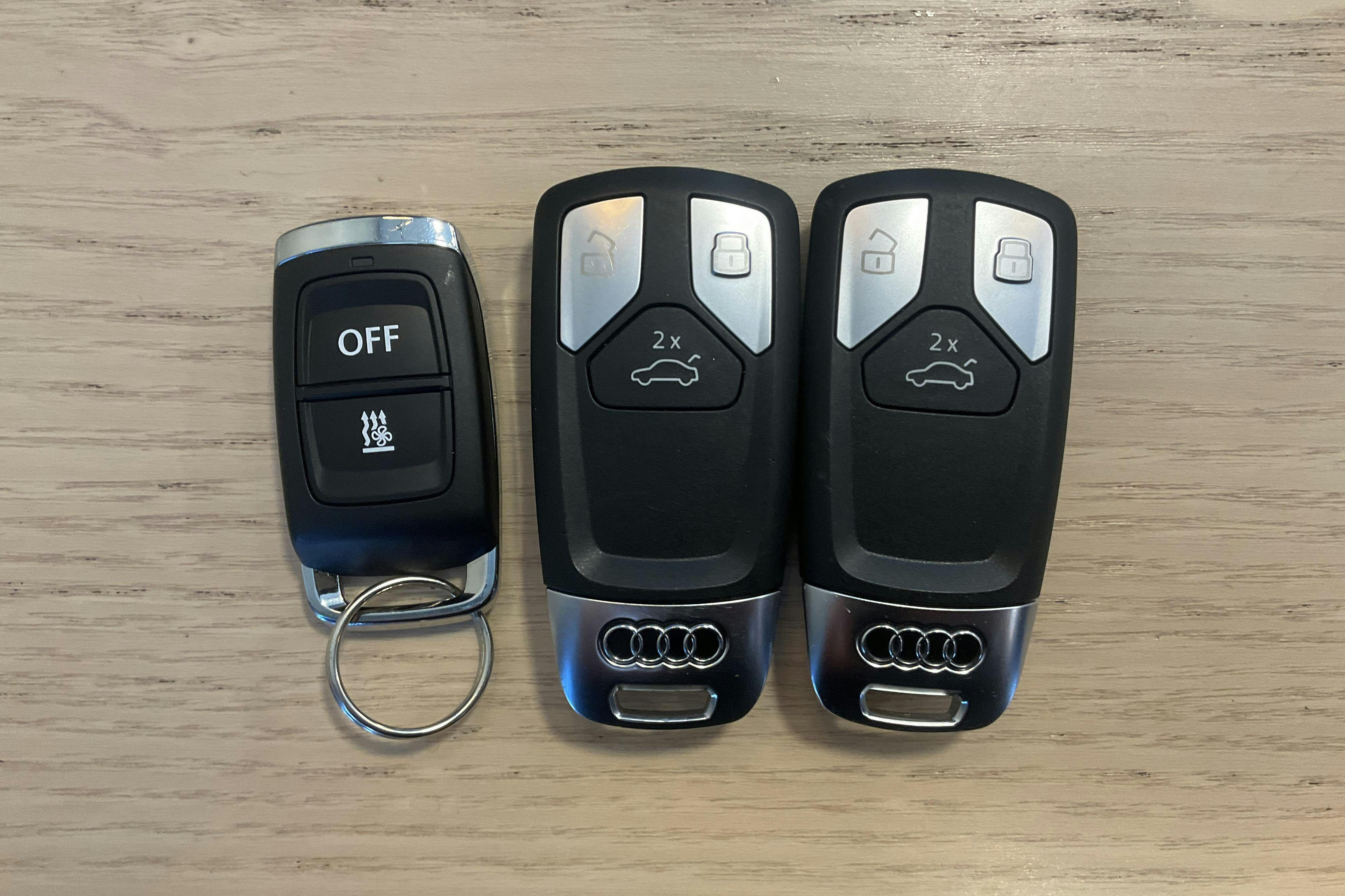 Presentationsfoto 16 av 16: Audi Q5 40 TDI quattro (204hk) - 3 055 mil - Automat - vit - 2024