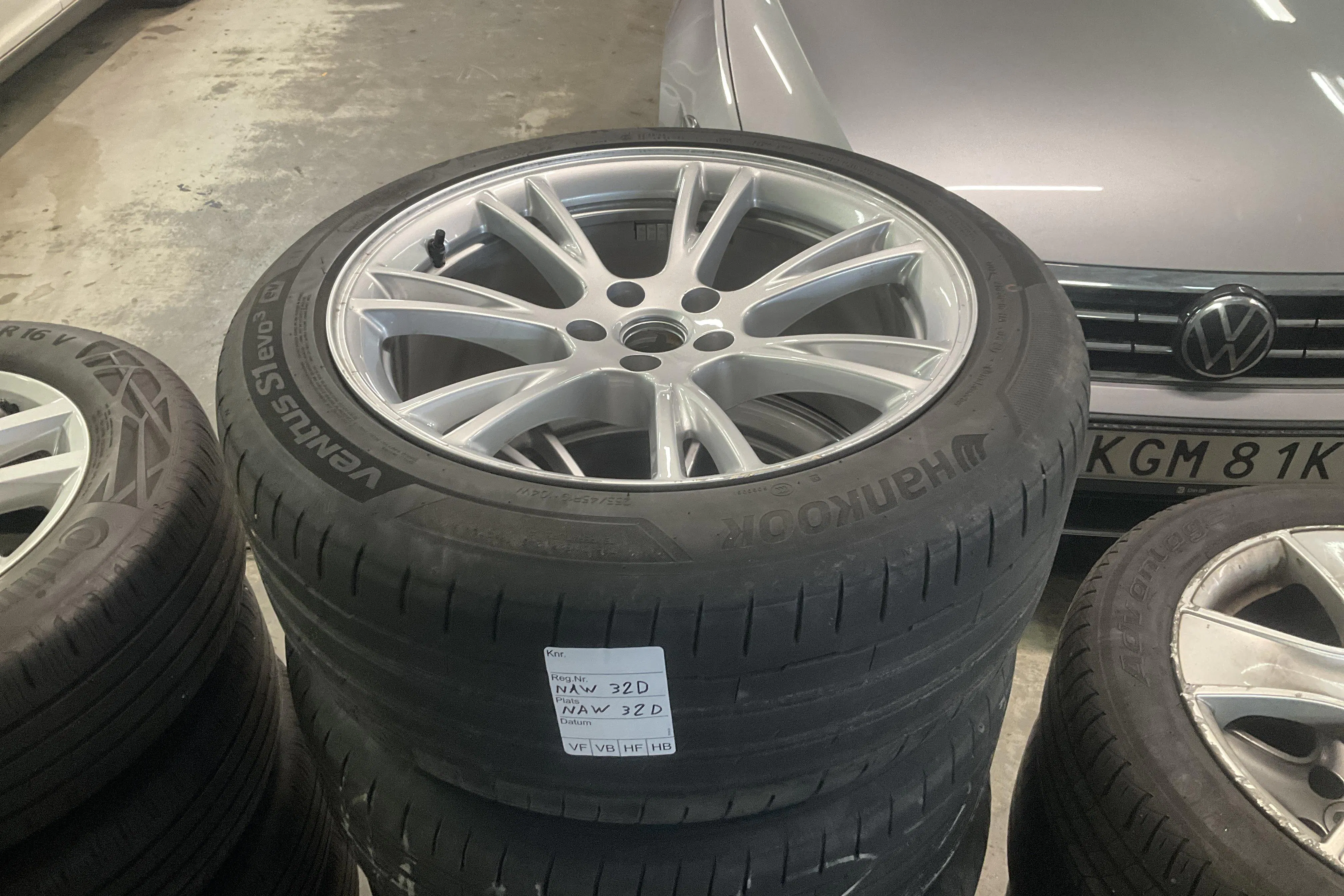 Presentationsfoto 20 av 20: Tesla Model Y RWD - 9 294 mil - Automat - vit - 2023