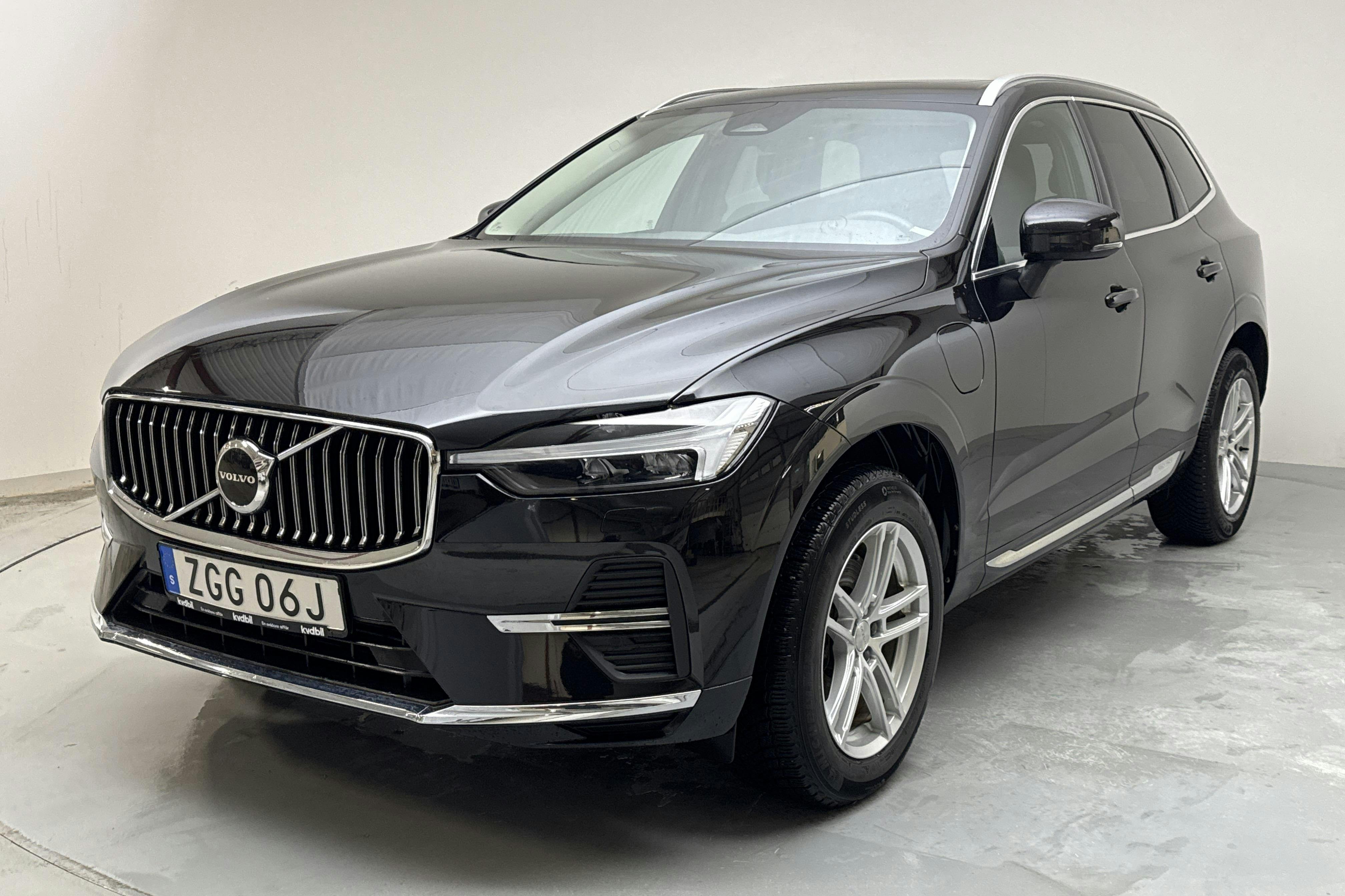 Presentation photo 1 of 18: Volvo XC60 T6 AWD Recharge (350hk) - 70 540 km - Automatic - black - 2023