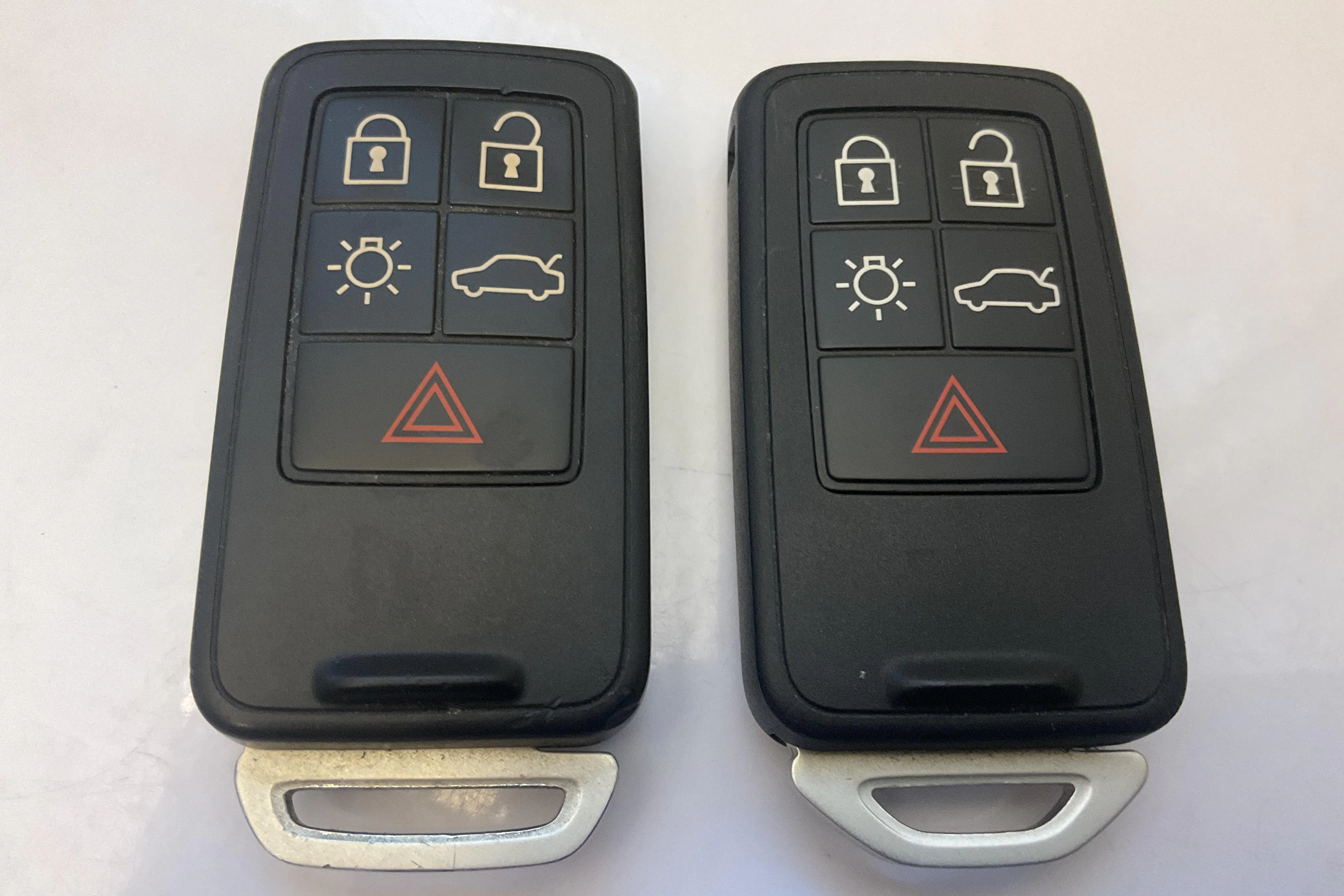 Presentation photo 14 of 14: Volvo V60 T3 (152hk) - 177 050 km - Manual - black - 2017