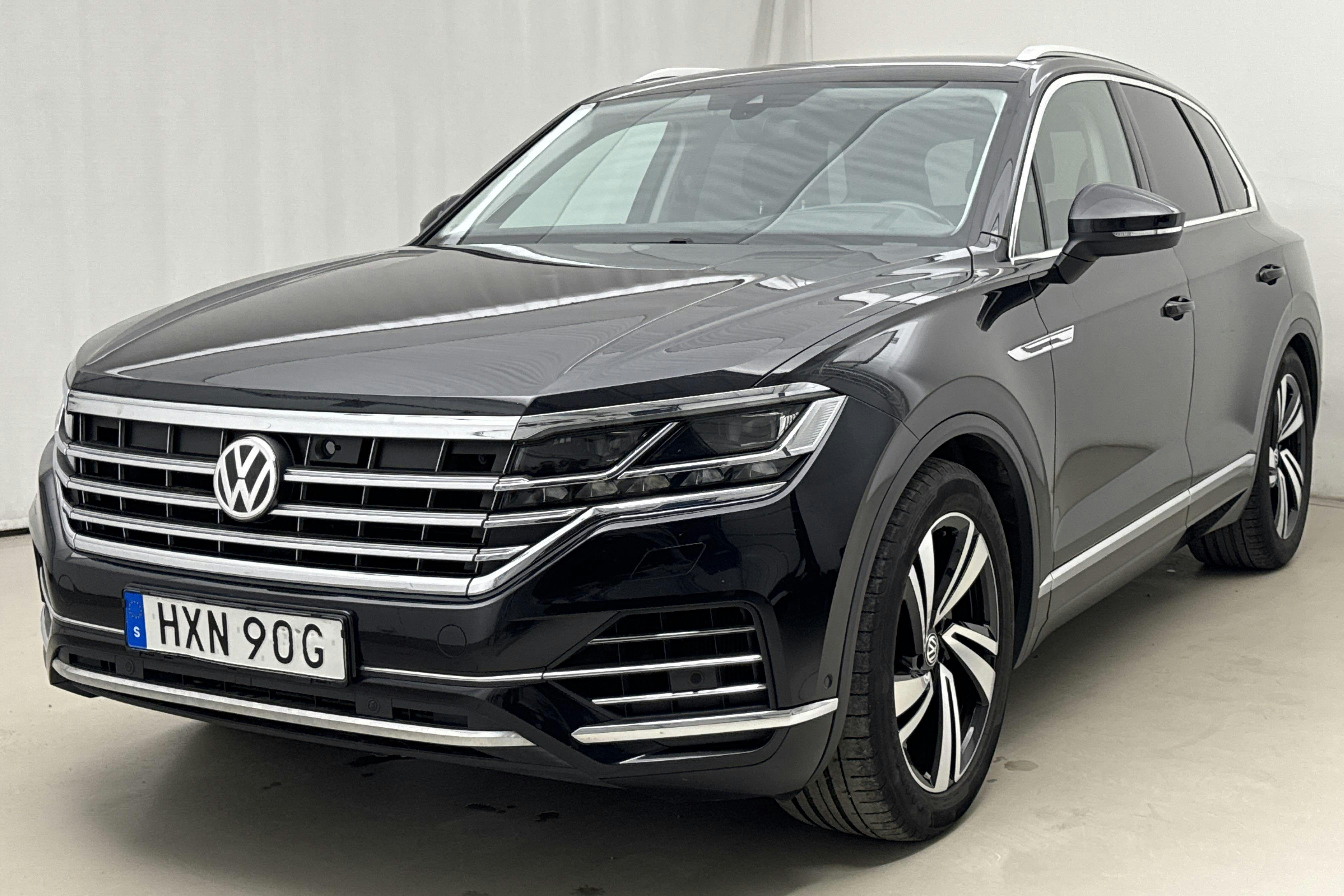 Zdjęcie prezentacyjne 1 z 23: VW Touareg V6 TDI 4Motion (286hk) - 110 070 km - Automatyczna - czarny - 2019