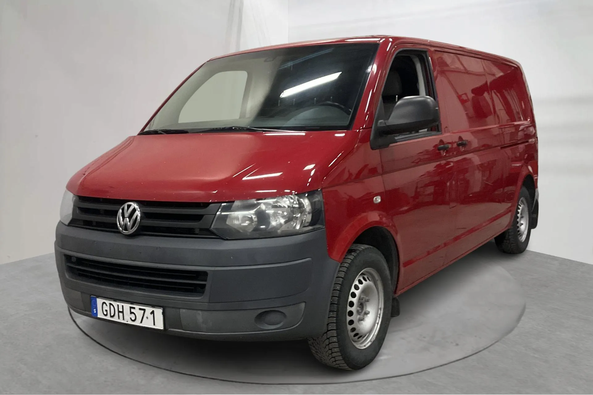 Presentationsfoto 1 av 17: VW Transporter T5 2.0 TDI 4MOTION (140hk) - 31 992 mil - Manuell - röd - 2012
