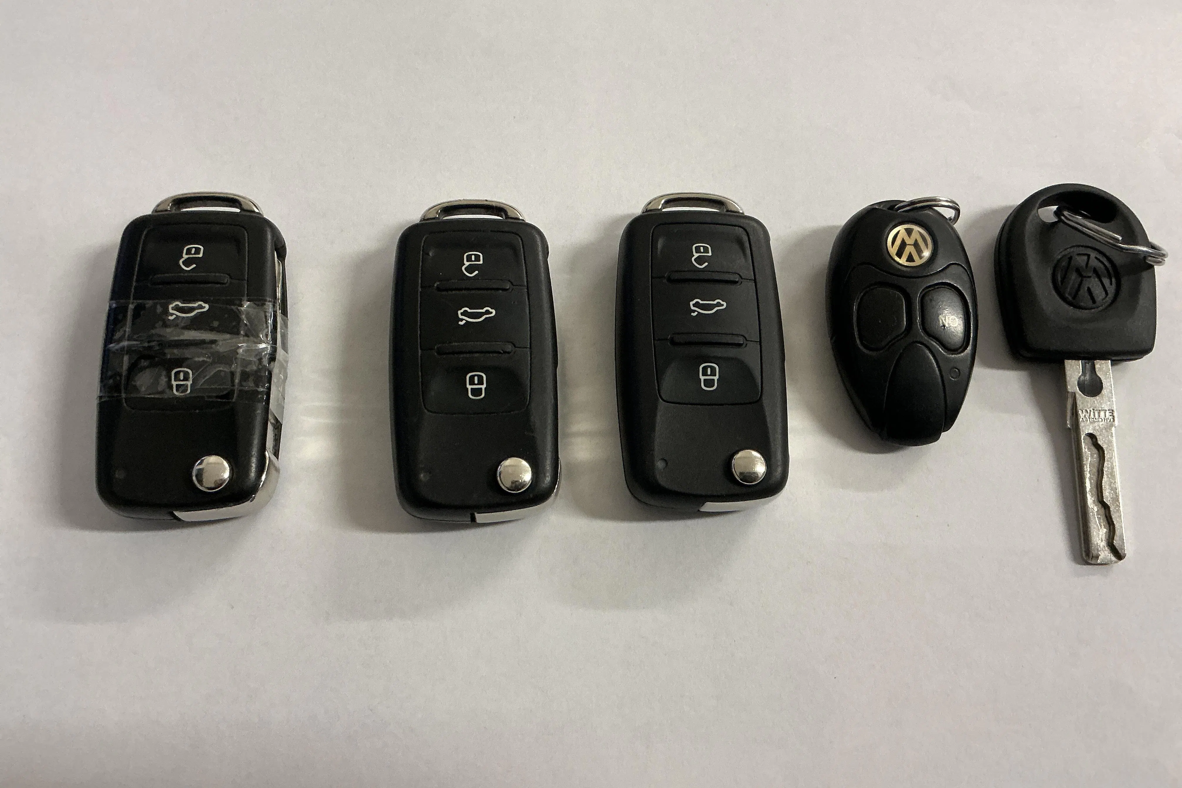 Presentationsfoto 17 av 17: VW Transporter T5 2.0 TDI 4MOTION (140hk) - 31 992 mil - Manuell - röd - 2012