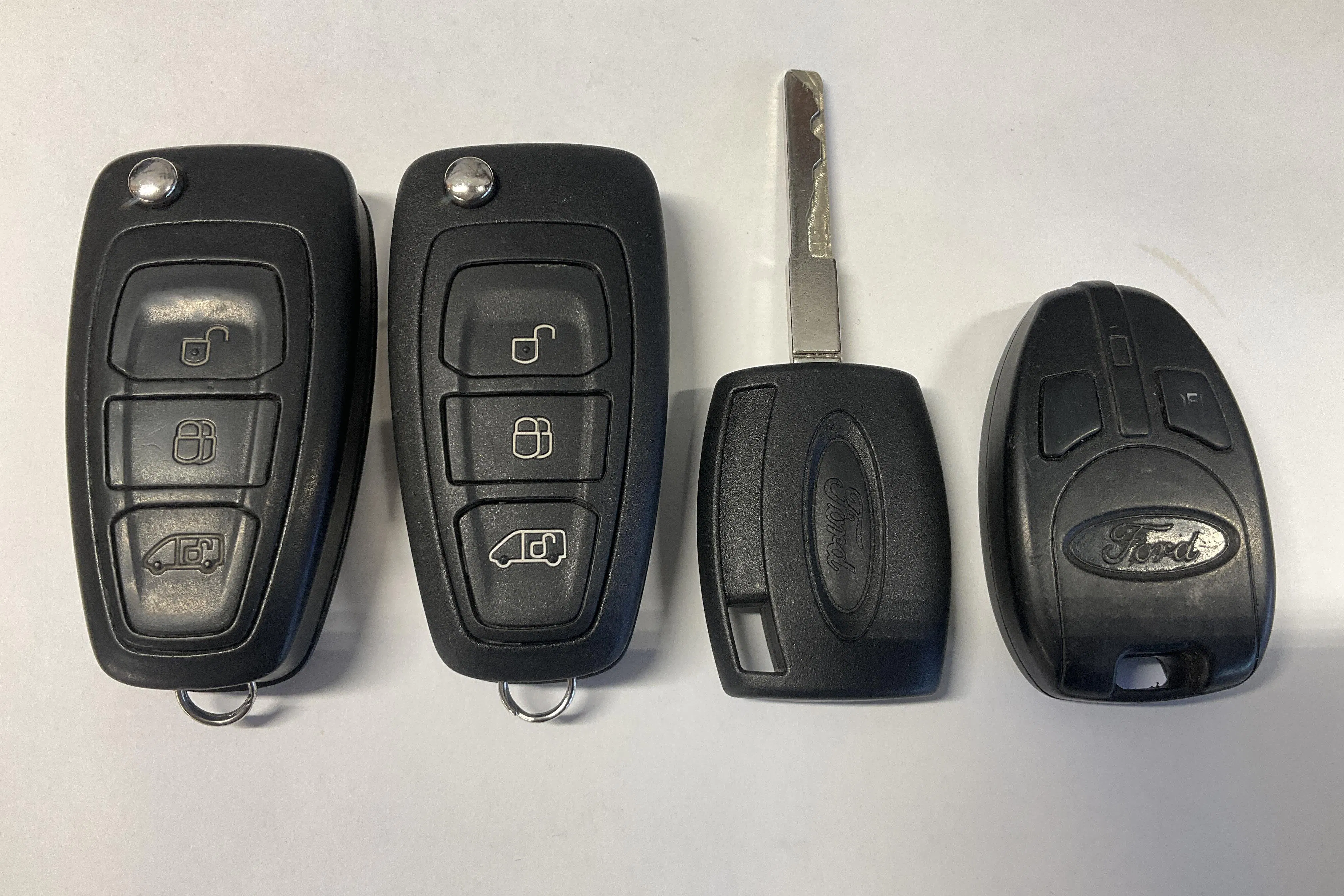 Præsentationsfoto 18 af 18: Ford Transit Custom 270 (130hk) - 73 980 kilometer - Salgsautomat - Hvid - 2017