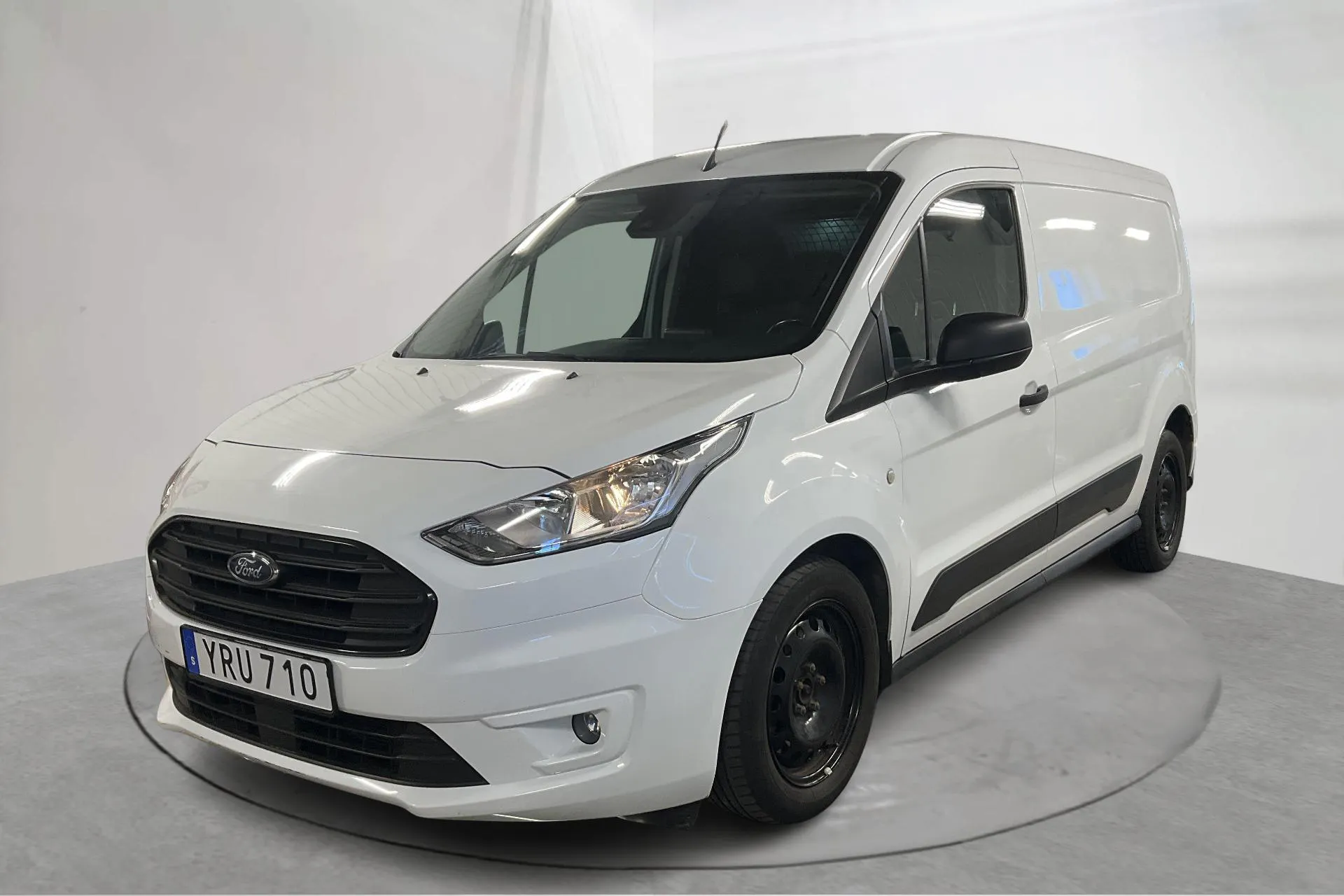Presentationsfoto 1 av 17: Ford Transit Connect 1.5 EcoBlue (100hk) - 6 950 mil - Automat - vit - 2018