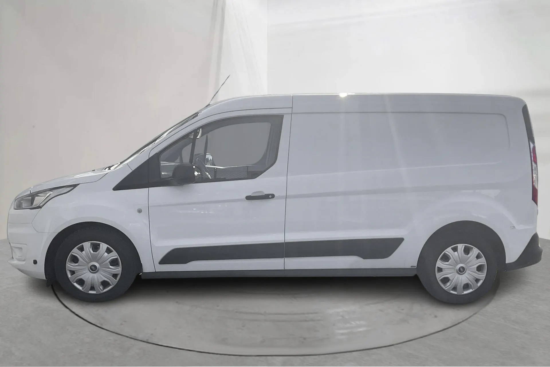 Presentationsfoto 2 av 17: Ford Transit Connect 1.5 EcoBlue (100hk) - 5 819 mil - Automat - vit - 2019