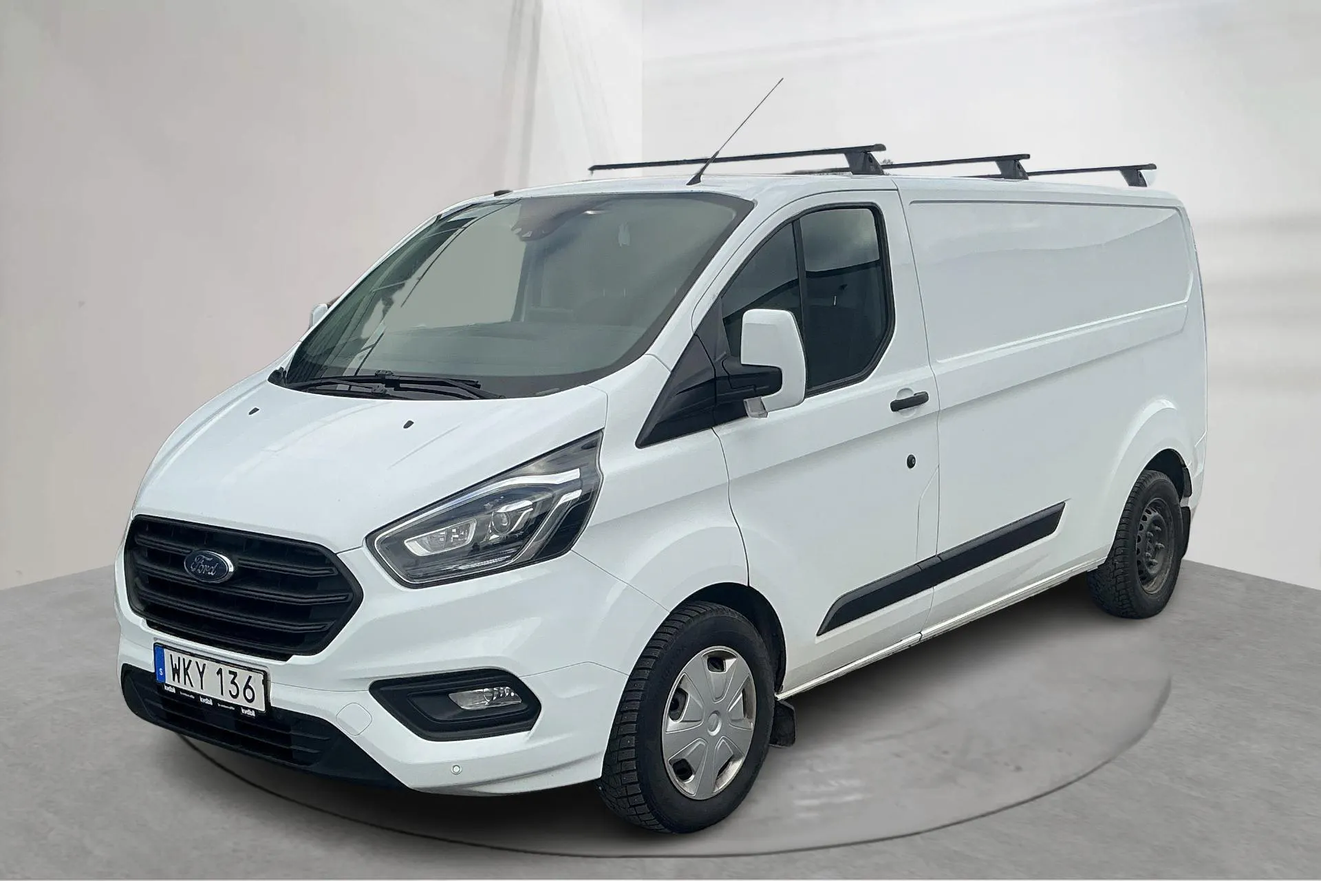 Presentationsfoto 1 av 17: Ford Transit Custom 300 (130hk) - 21 198 mil - Automat - vit - 2018