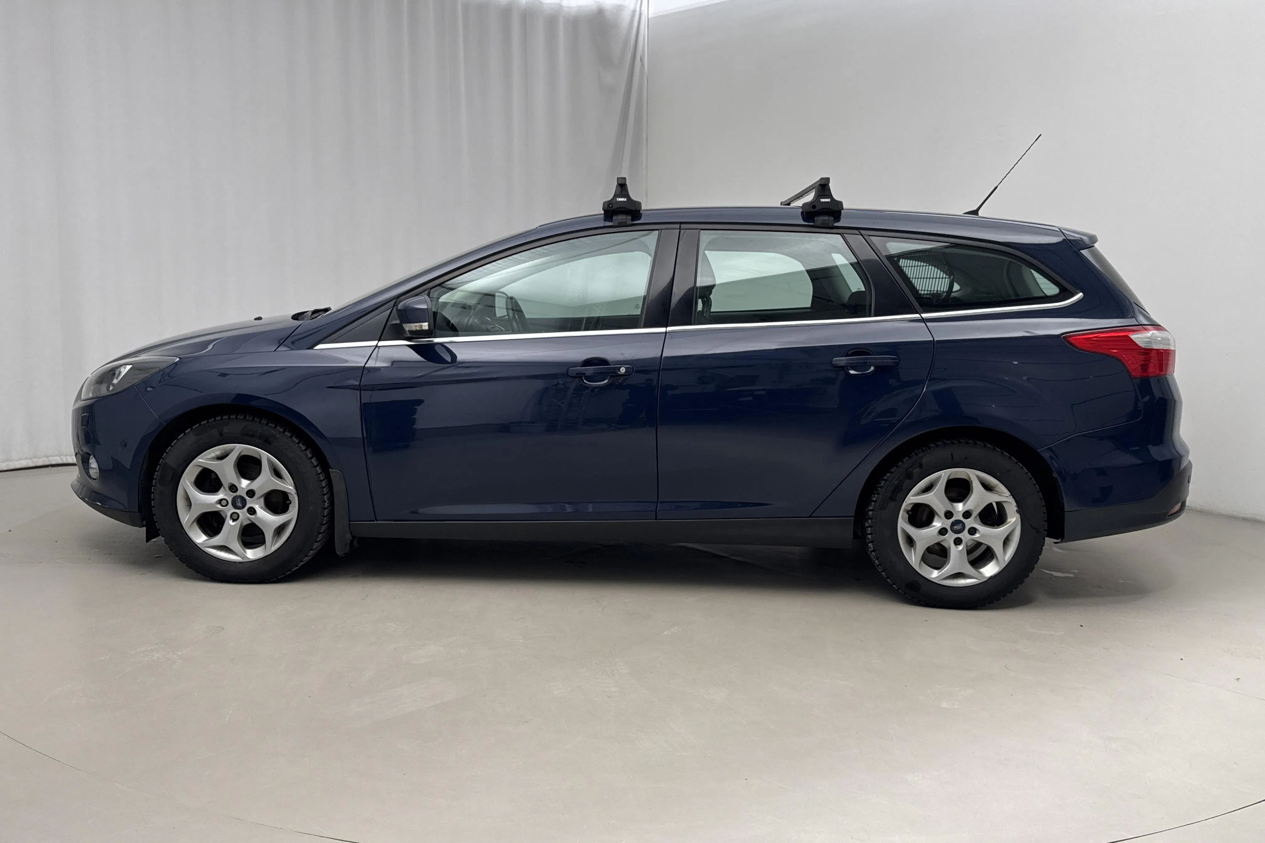 Presentation photo 2 of 14: Ford Focus 1.0 EcoBoost Kombi (100hk) - 164 110 km - Manual - blue - 2013
