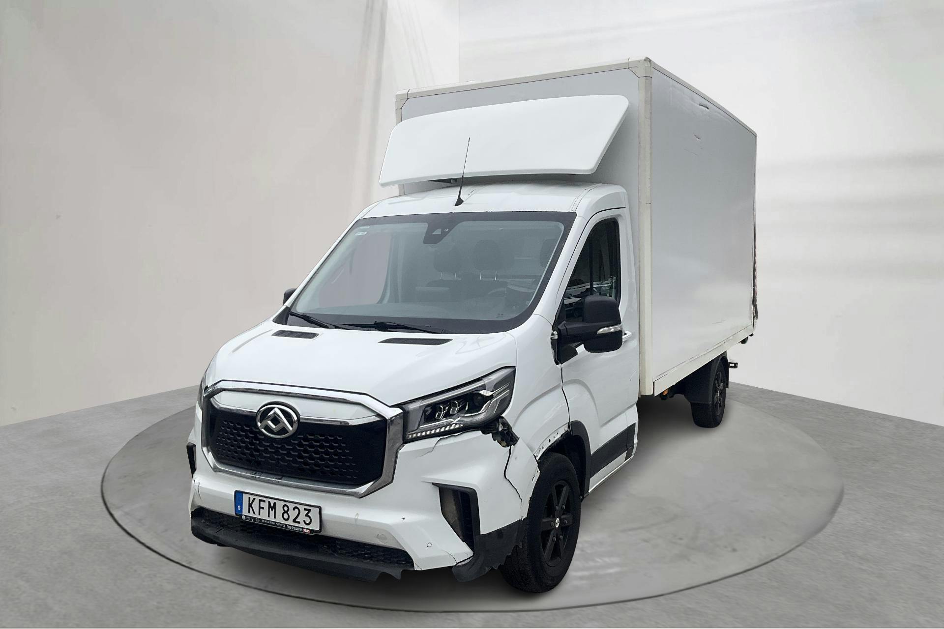 Presentation photo 1 of 11: Maxus e-Deliver 9 72kWh (200hk) - 190 490 km - Automatic - white - 2021