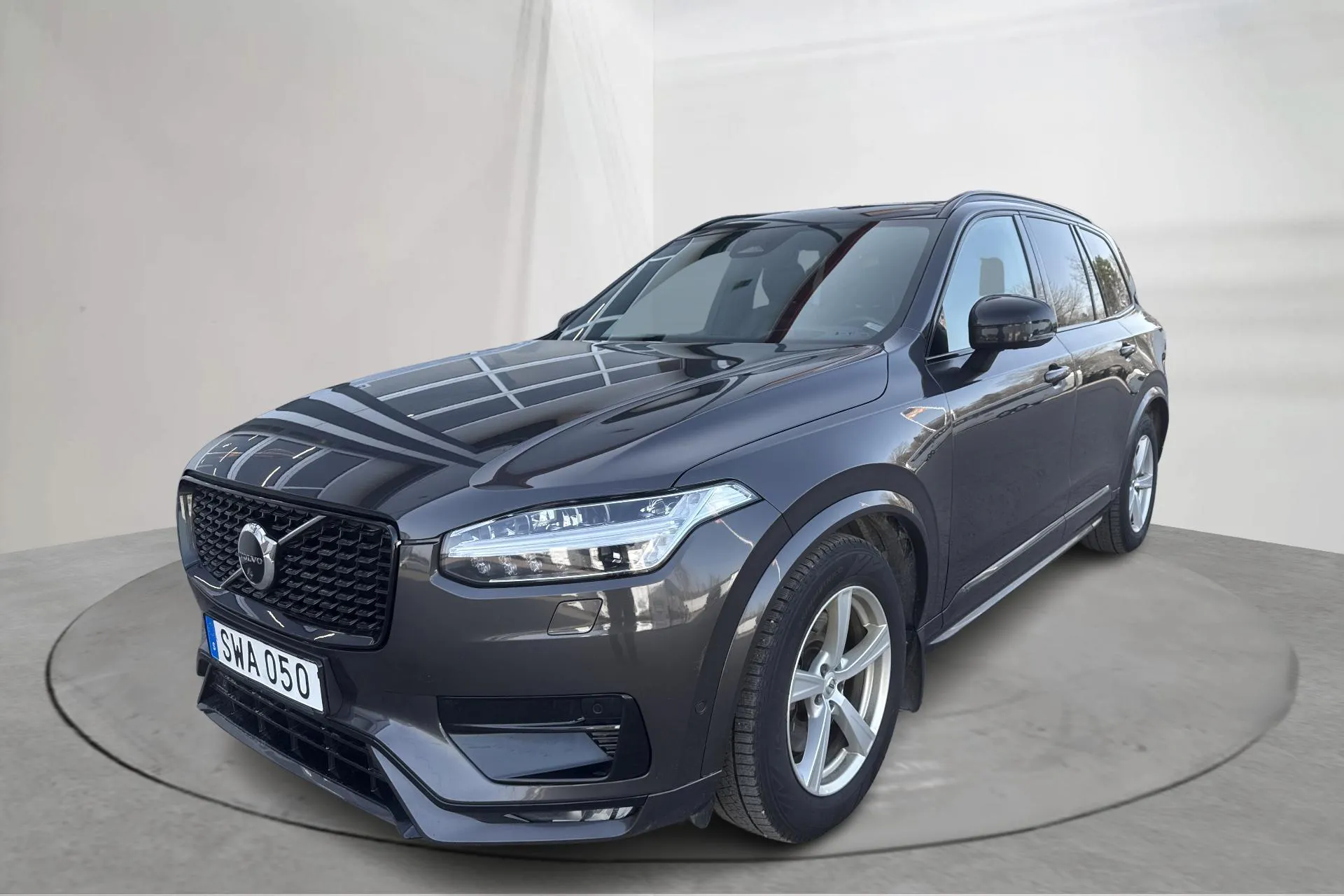 Presentation photo 1 of 30: Volvo XC90 B5 Mildhybrid, Diesel AWD (235hk) - 163 420 km - Automatic - gray - 2023