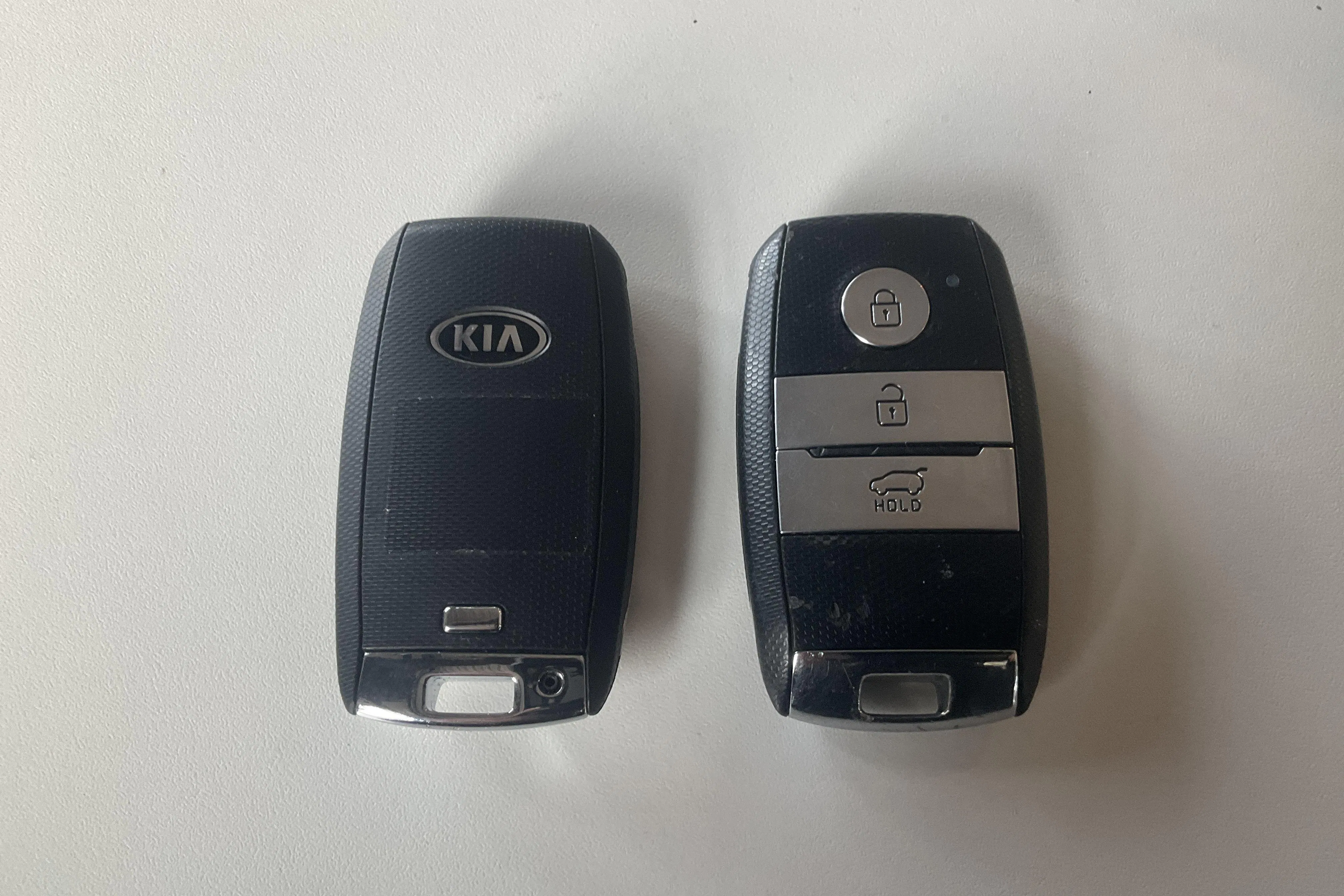 Presentation photo 19 of 19: KIA e-Niro 64kWh (204hk) - 103 790 km - Automatic - white - 2019