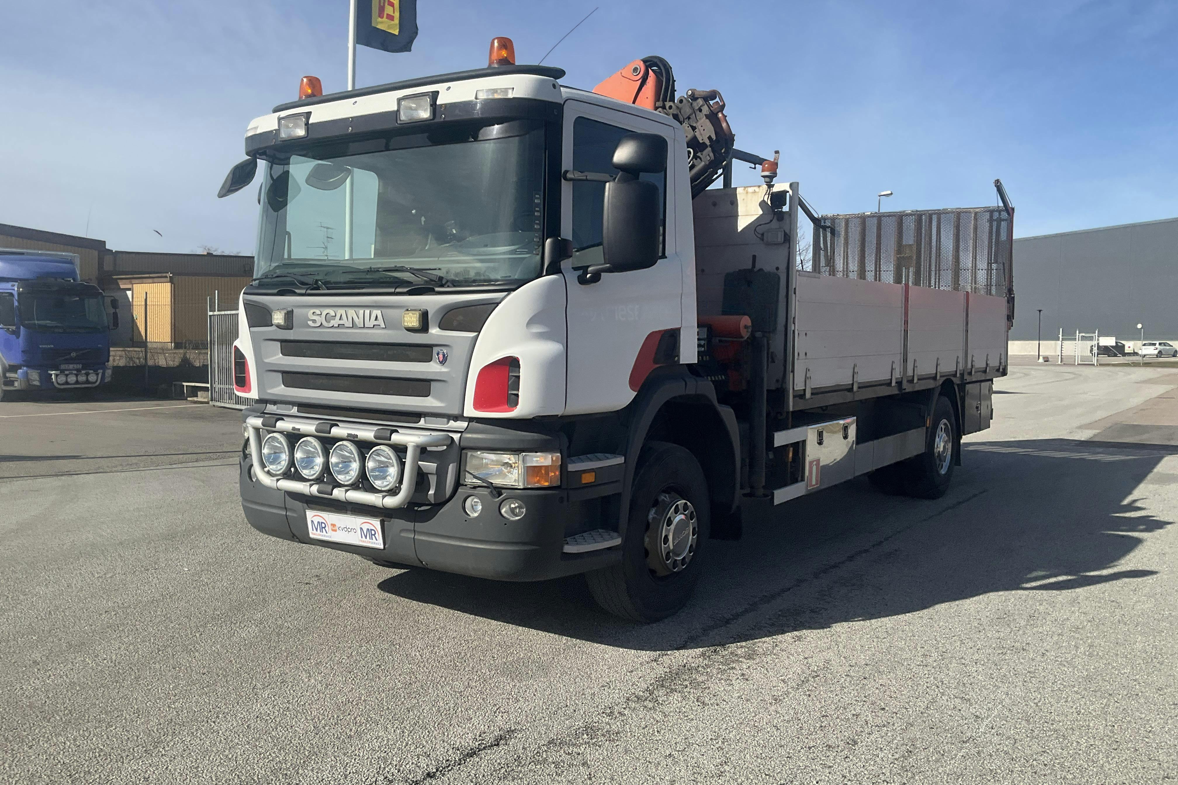 Presentation photo 1 of 41: Scania P230LB4X2HNB - 443 011 km - Manual - 2006