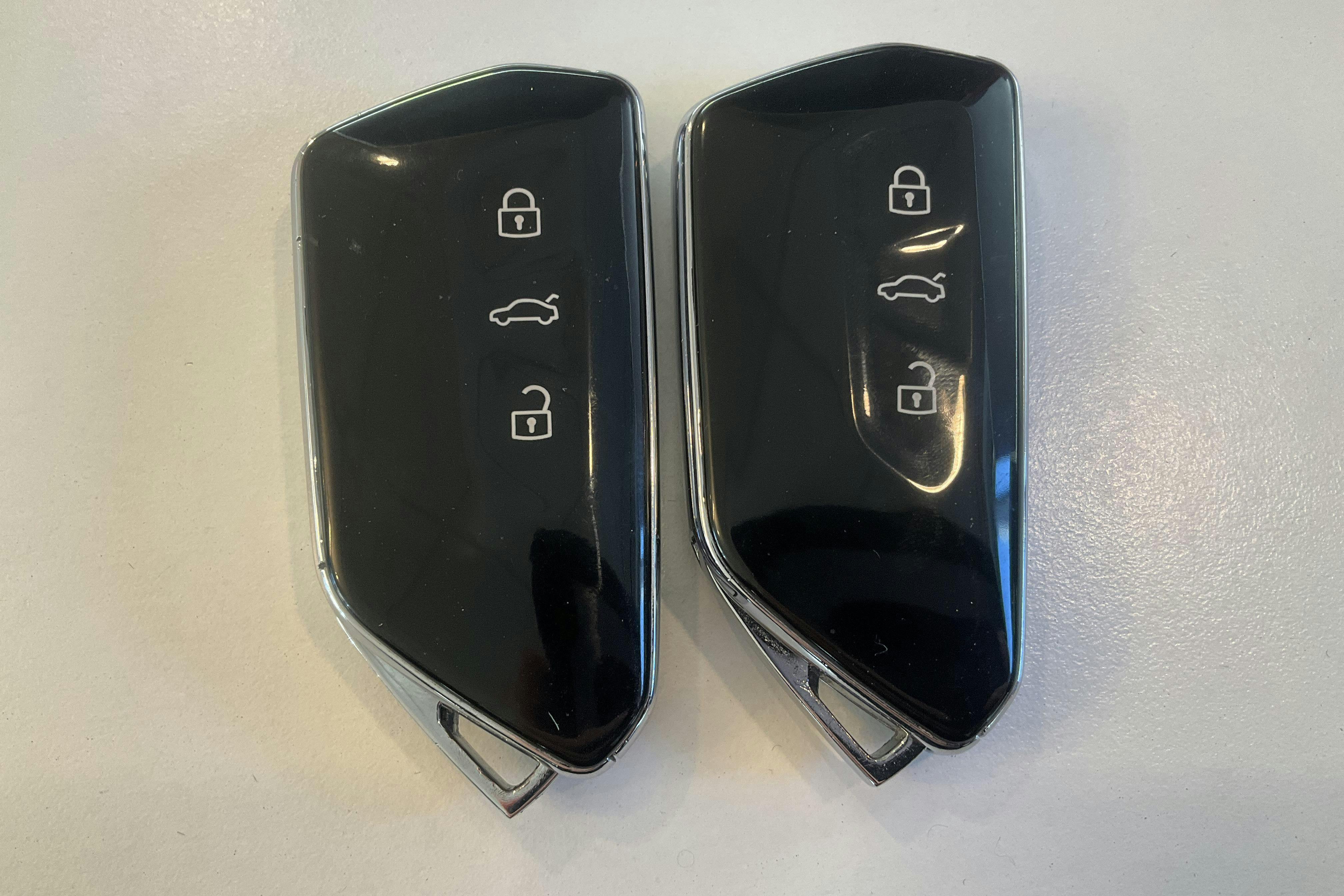 Presentation photo 17 of 17: VW ID.4 77kWh (204hk) - 60 440 km - Automatic - black - 2023