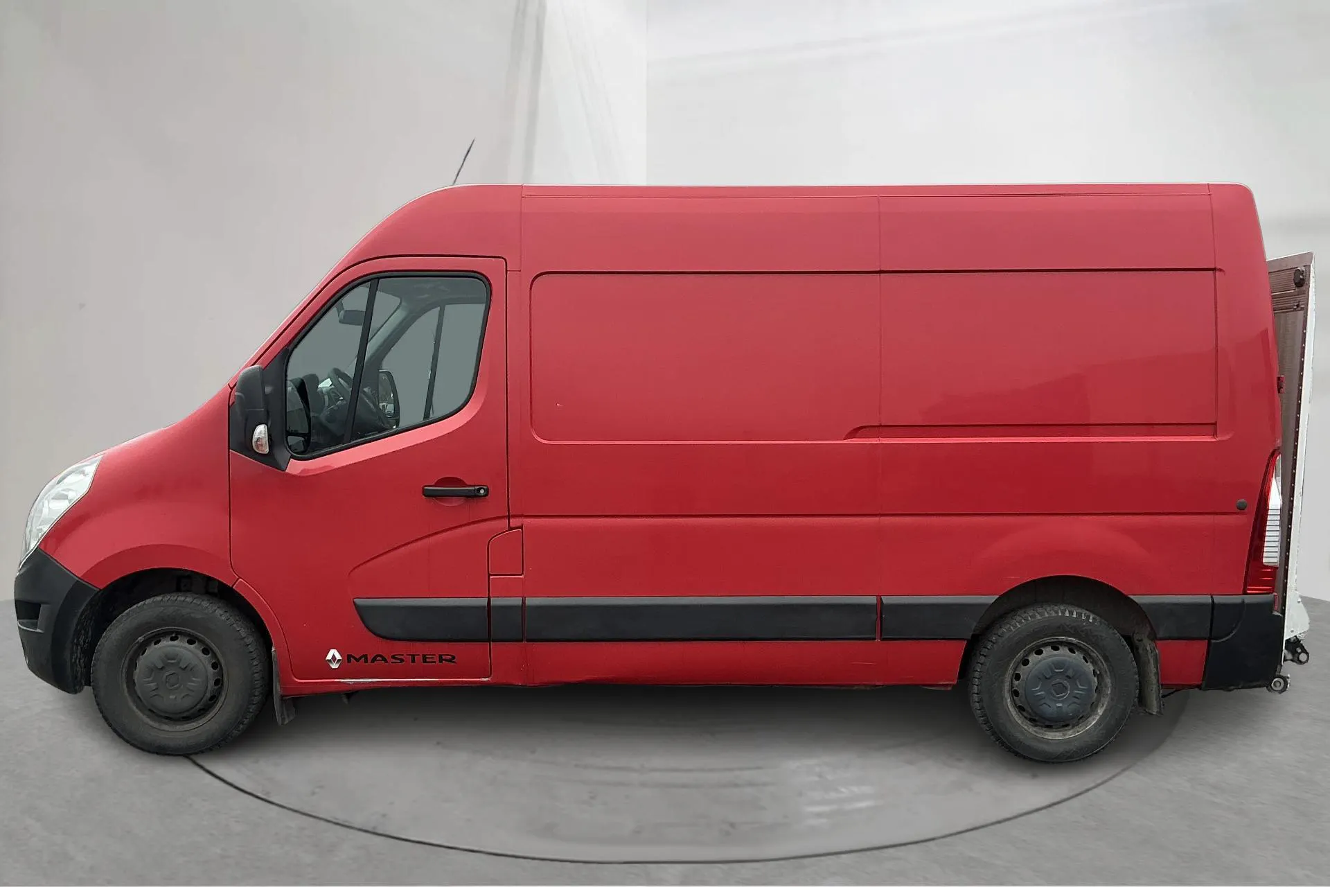 Presentation photo 2 of 13: Renault Master 2.3 dCi FAP 2WD (130hk) - 104 880 km - Manual - red - 2018