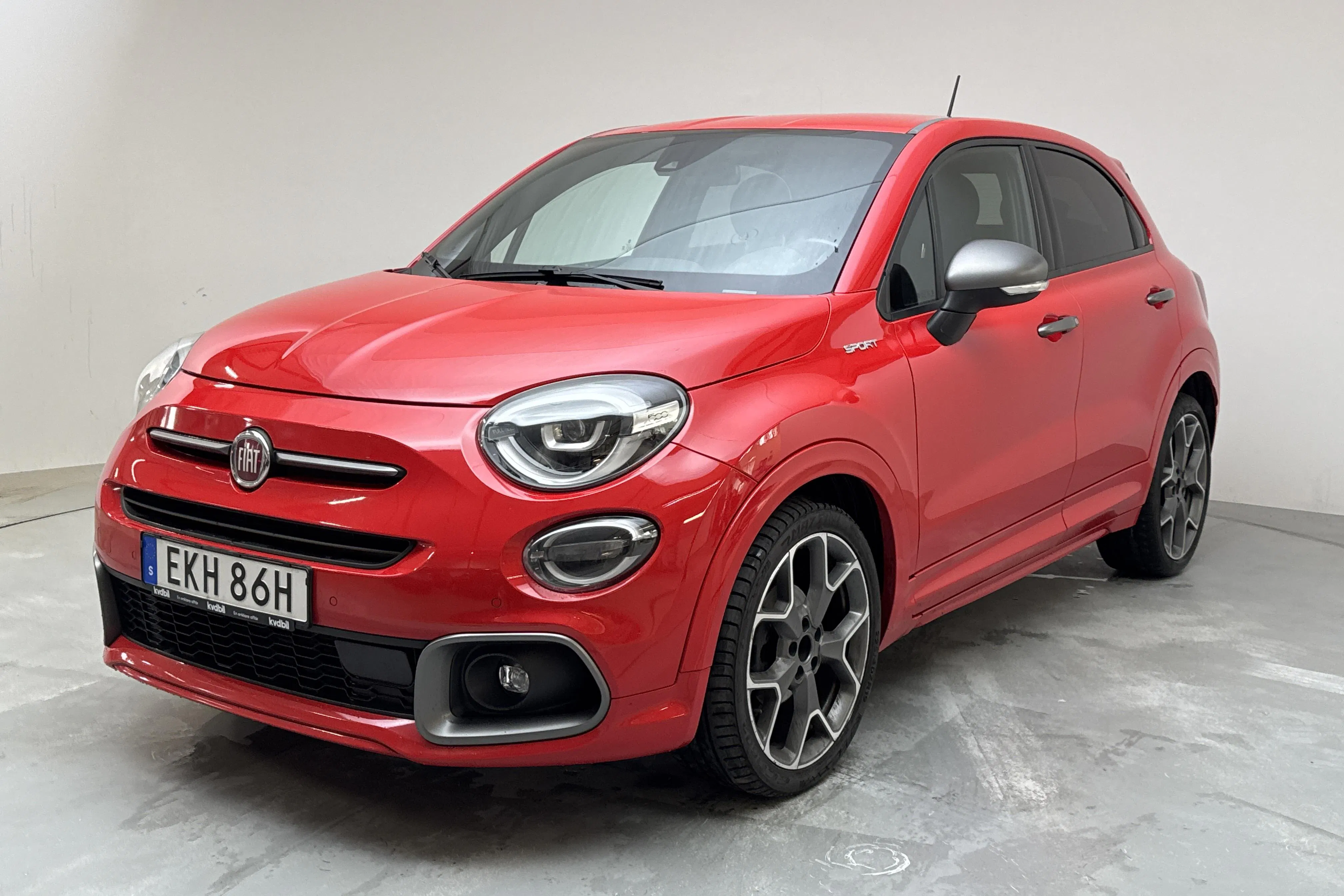 Presentation photo 1 of 16: Fiat 500X 1.0T (120hk) - 91 410 km - Manual - red - 2020