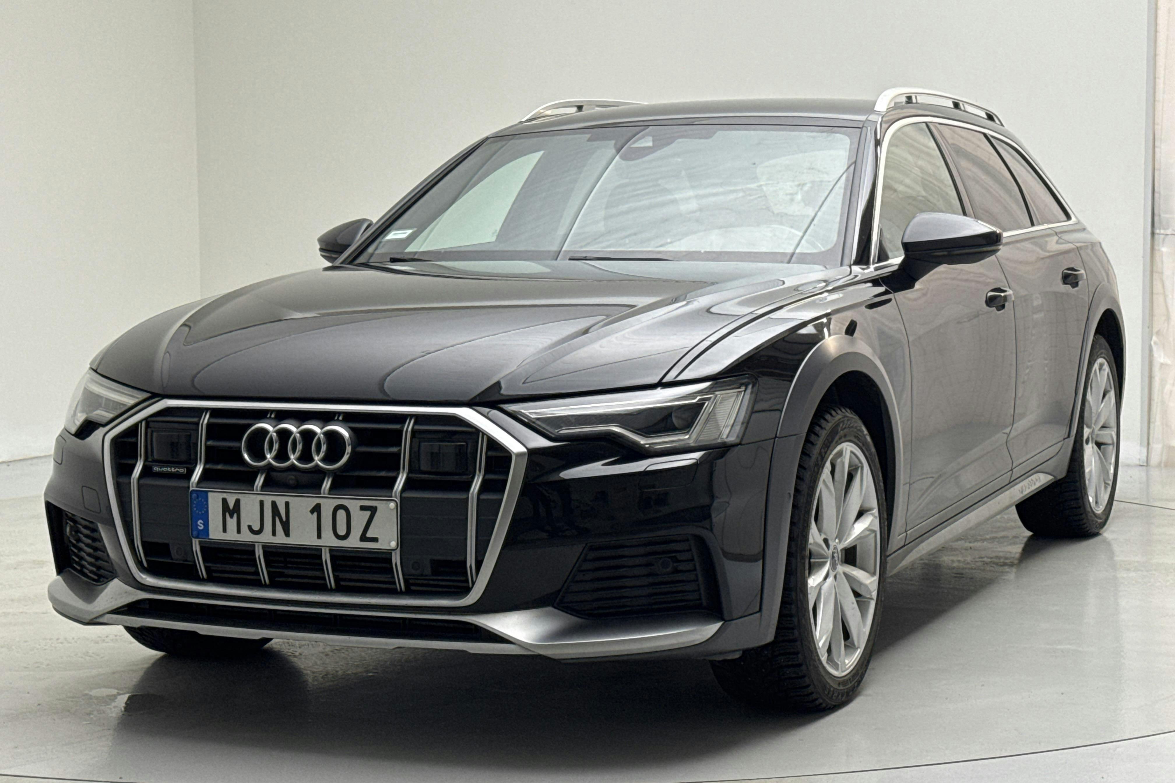 Presentationsfoto 1 av 13: Audi A6 Allroad 45 TDI quattro (231hk) - 13 673 mil - Automat - svart - 2020