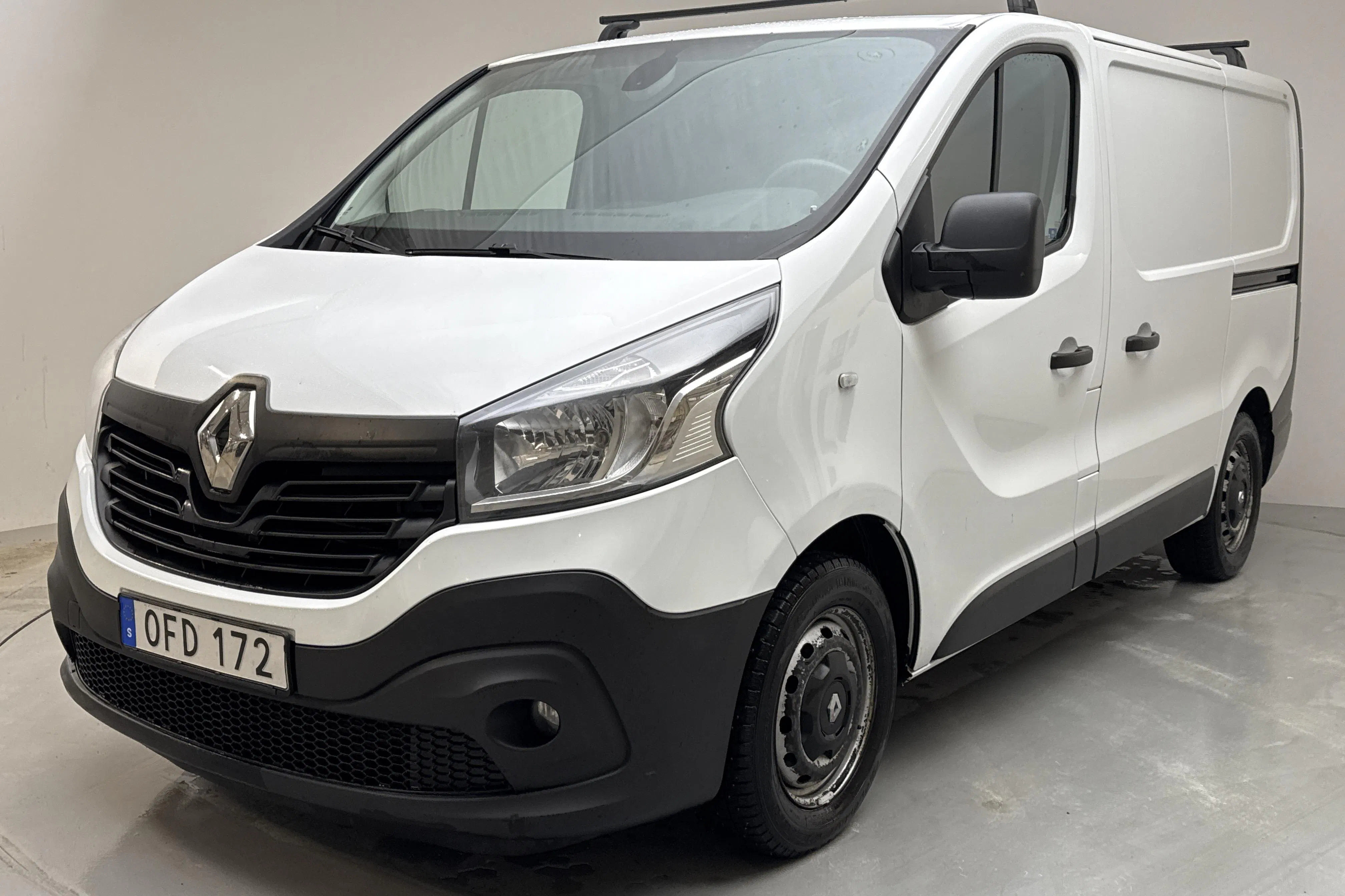 Presentation photo 1 of 11: Renault Trafic 1.6 dCi Skåp (125hk) - 200 910 km - Manual - white - 2017