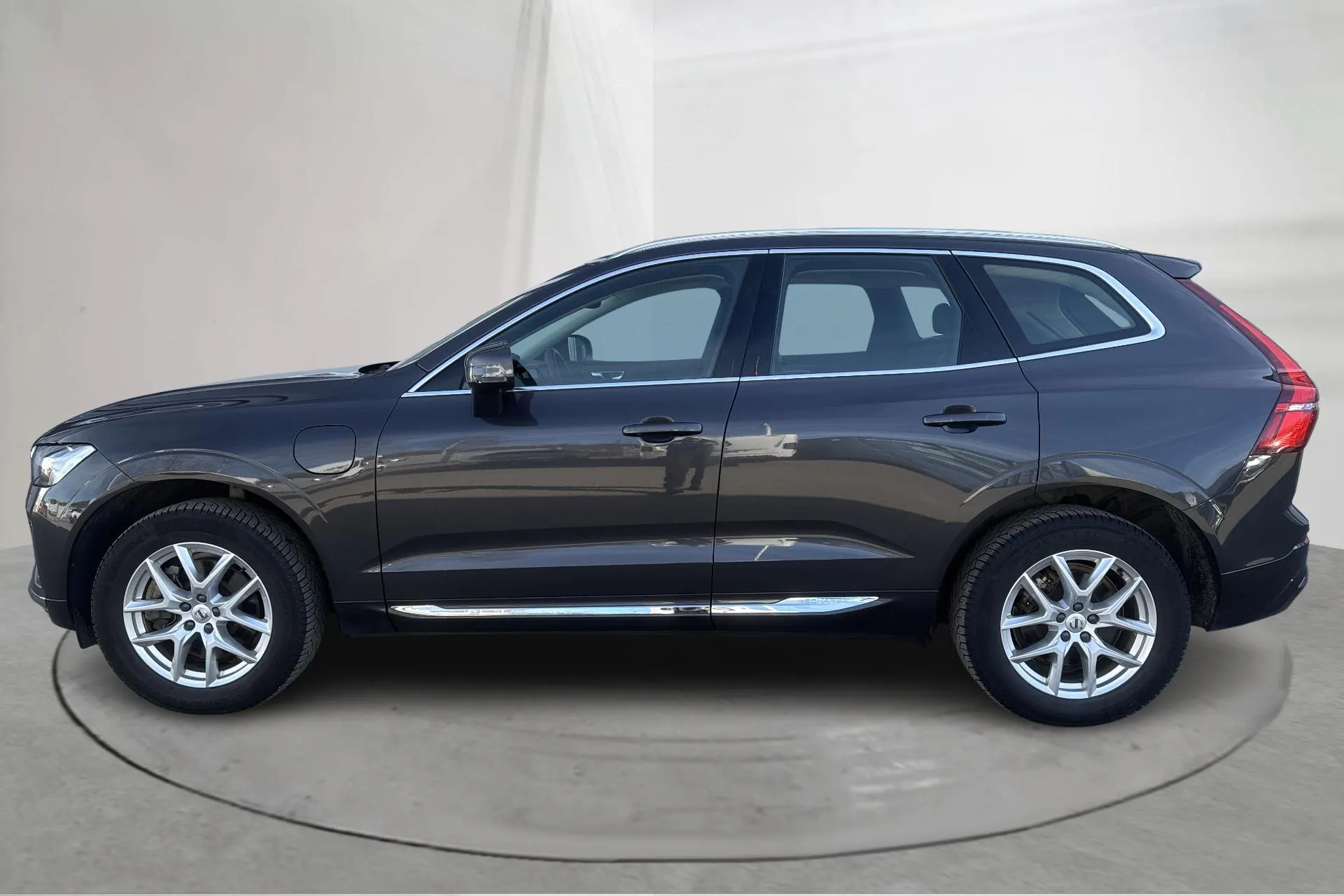 Presentation photo 2 of 22: Volvo XC60 T6 AWD Recharge (350hk) - 68 070 km - Automatic - gray - 2023