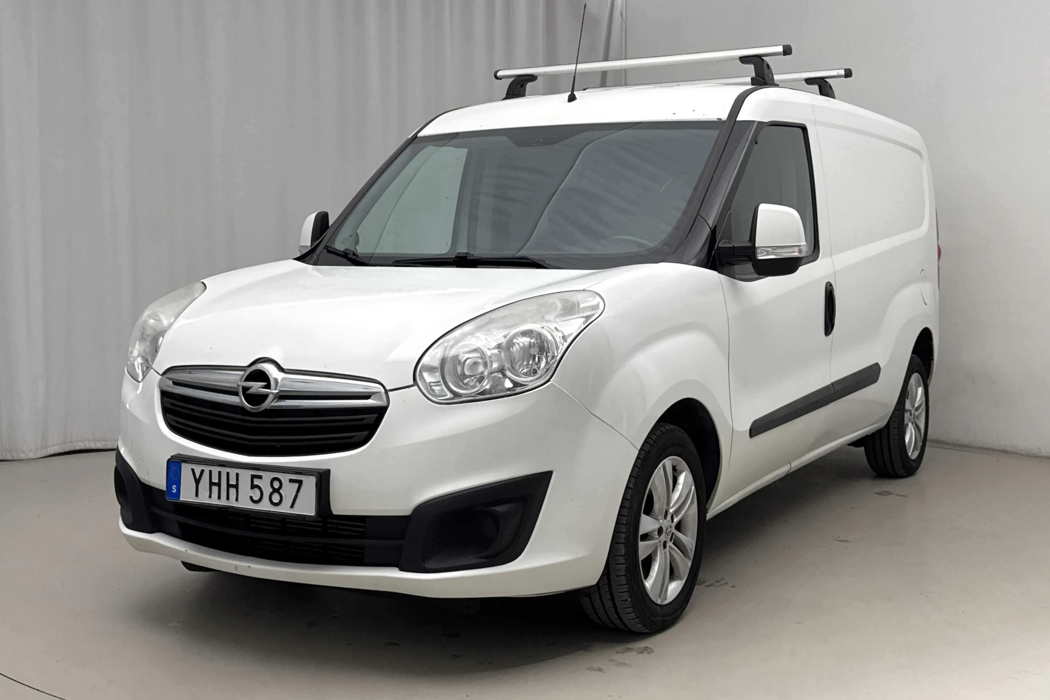 Presentation photo 1 of 15: Opel Combo 1.3 CDTI Skåp (95hk) - 138 880 km - Manual - white - 2017