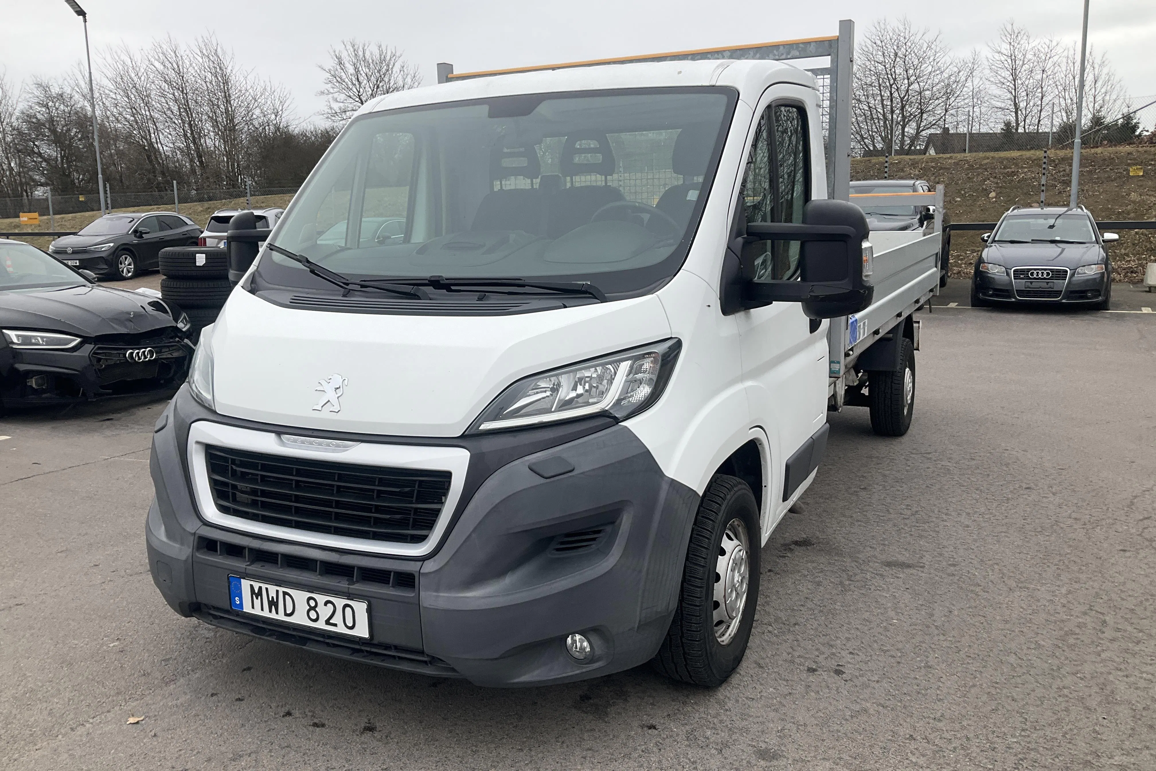 Peugeot Boxer 3.0 HDI Pickup (180hk)