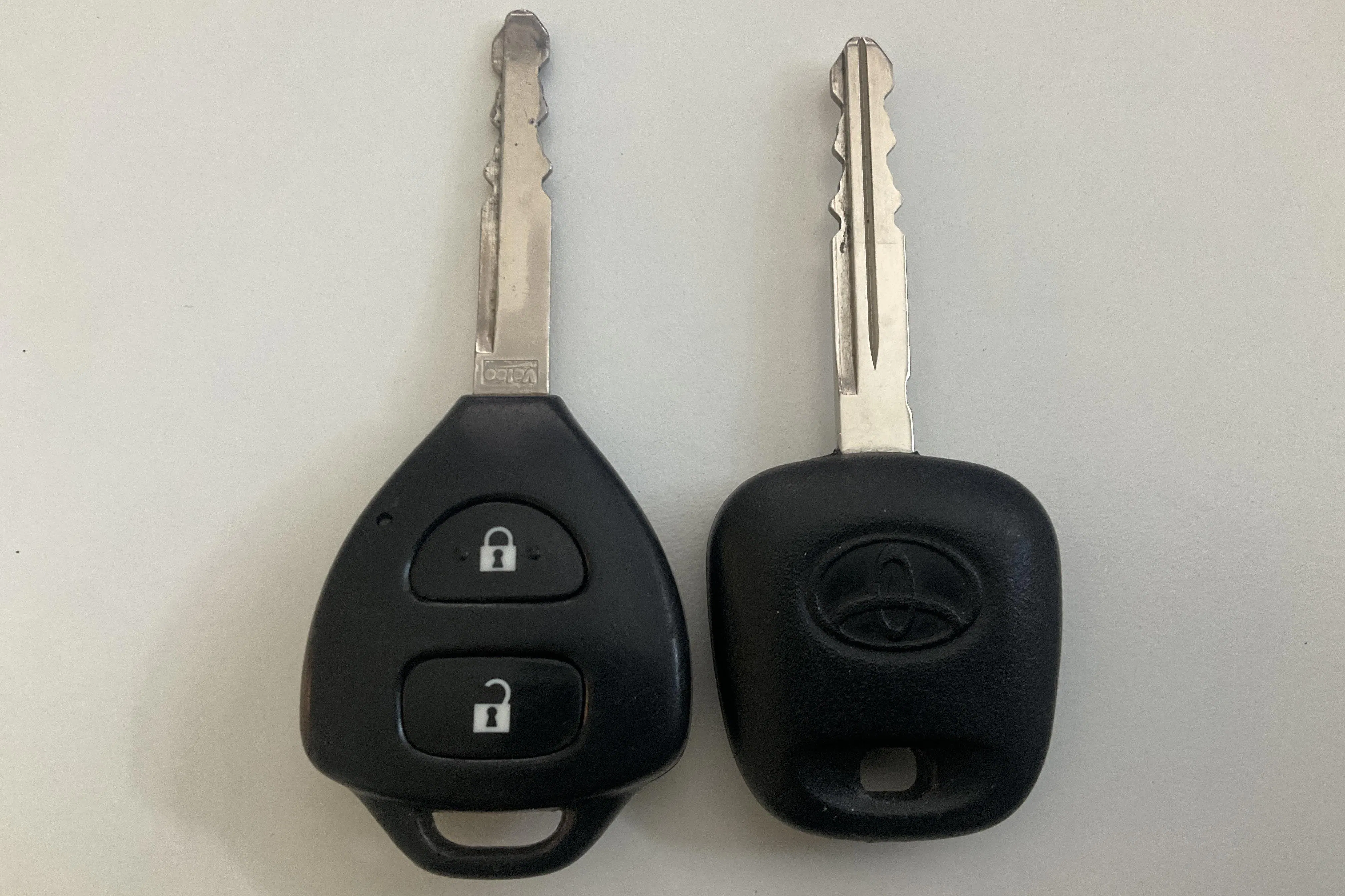 Presentation photo 15 of 15: Toyota Yaris 1.5 HSD 5dr (75hk) - 114 010 km - Automatic - silver - 2013