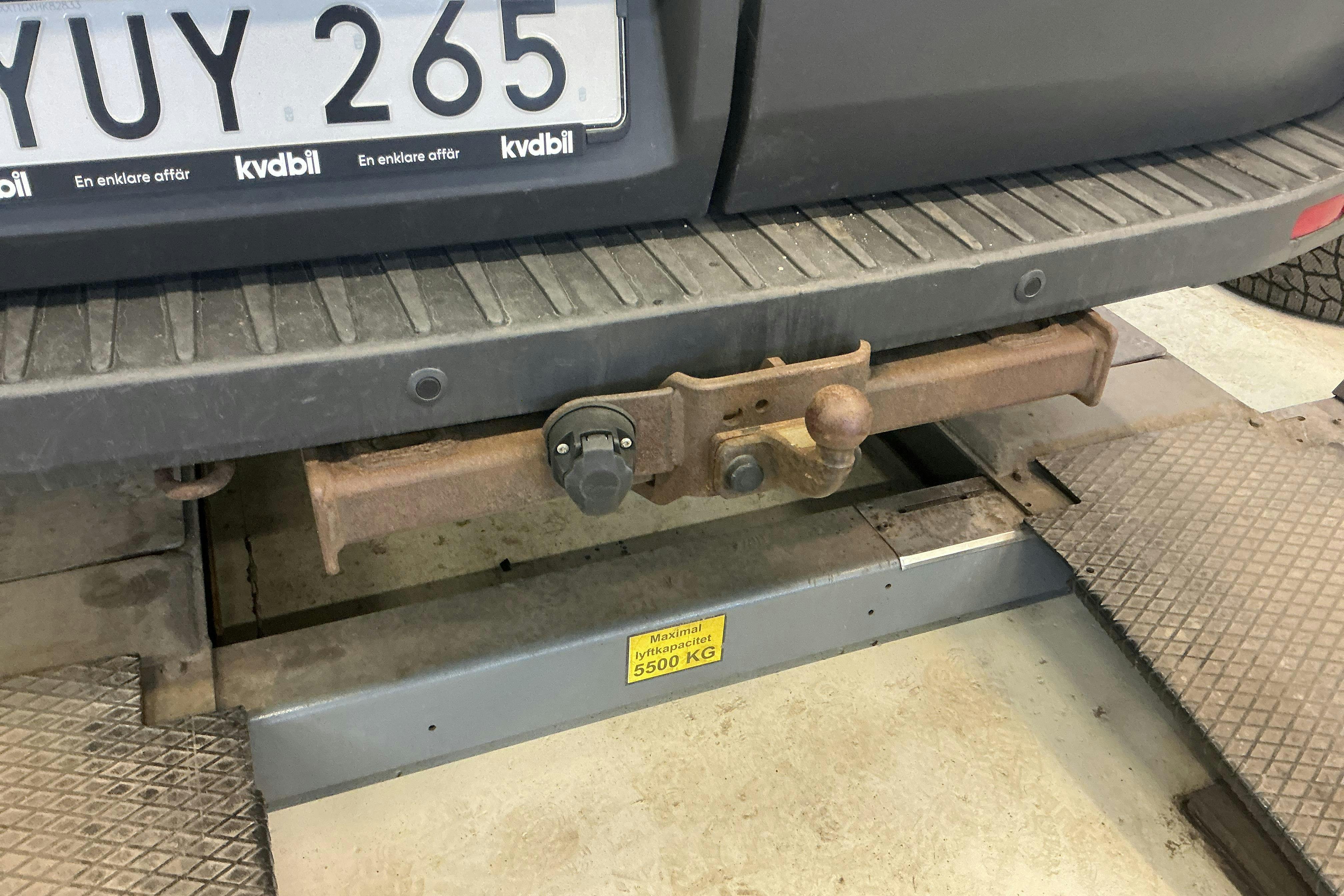 Presentation photo 15 of 15: Ford Transit 350 2.0 TDCi AWD Skåp (170hk) - 159 340 km - Manual - white - 2018