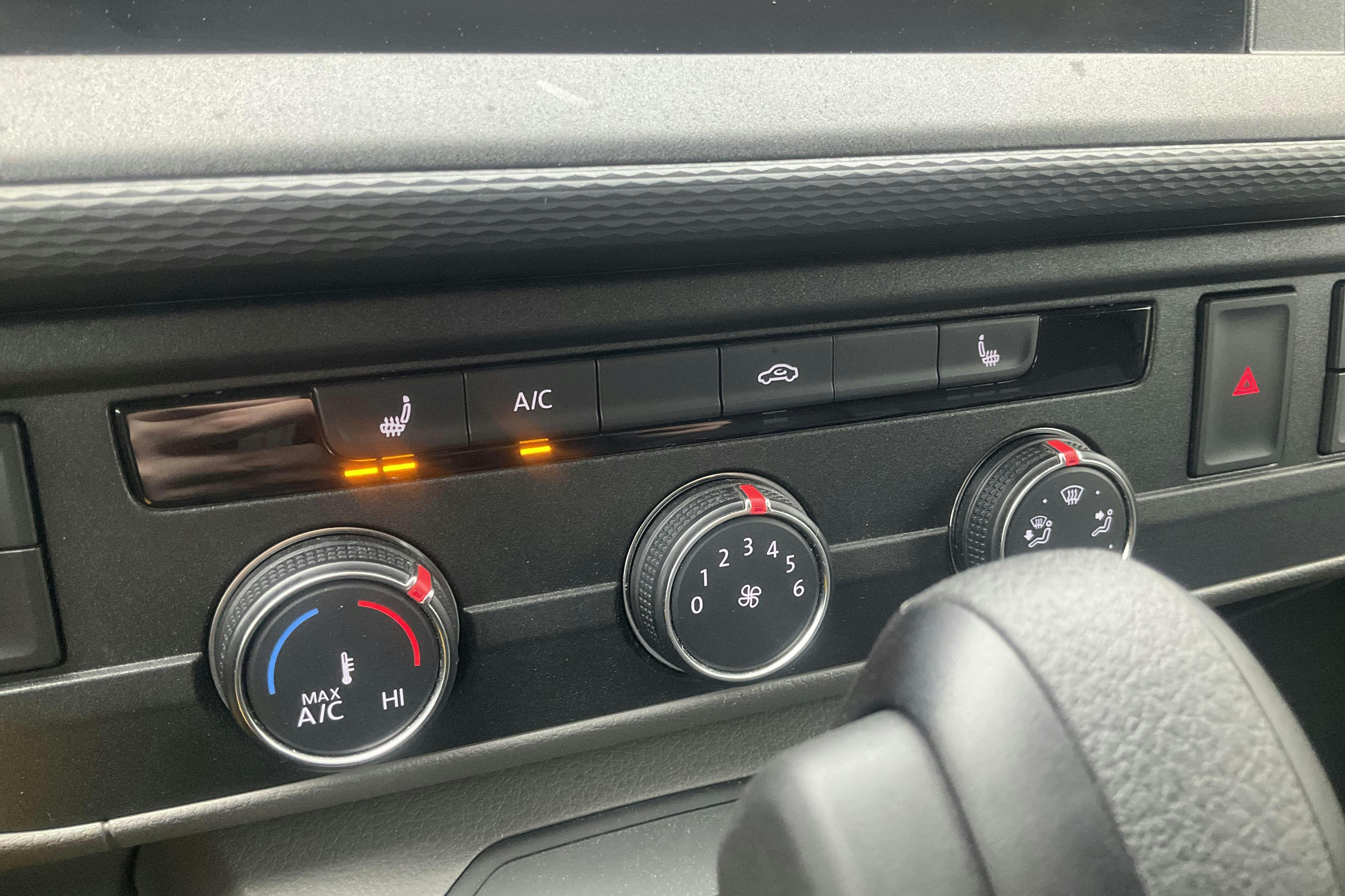 Presentation photo 16 of 16: VW Transporter T6.1 Skåp TDI (150hk) - 71 660 km - Automatic - silver - 2023