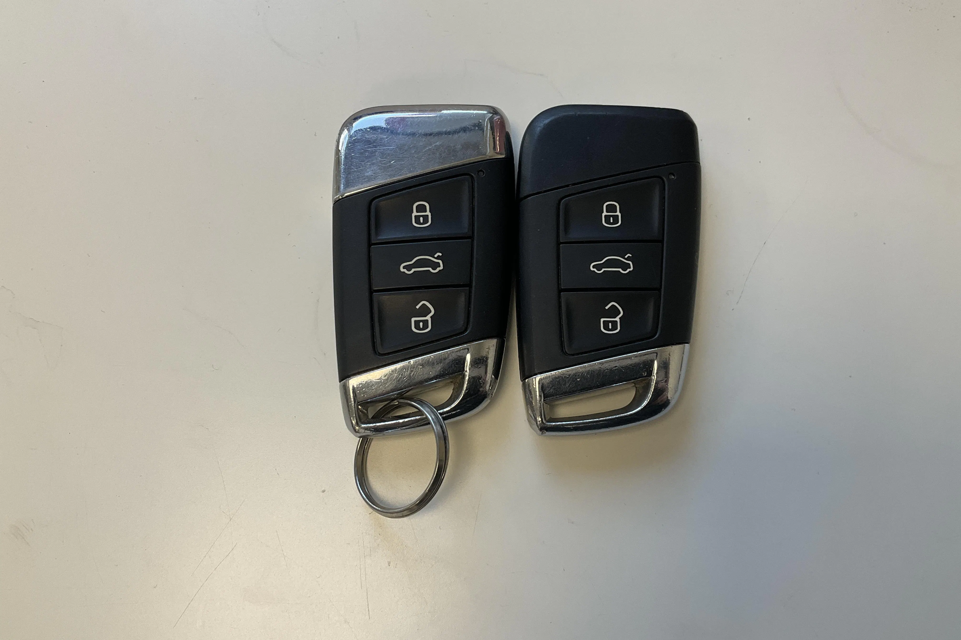 Presentationsfoto 22 av 22: VW Passat 1.4 Plug-in-Hybrid Sportscombi (218hk) - 21 398 mil - Automat - silver - 2018