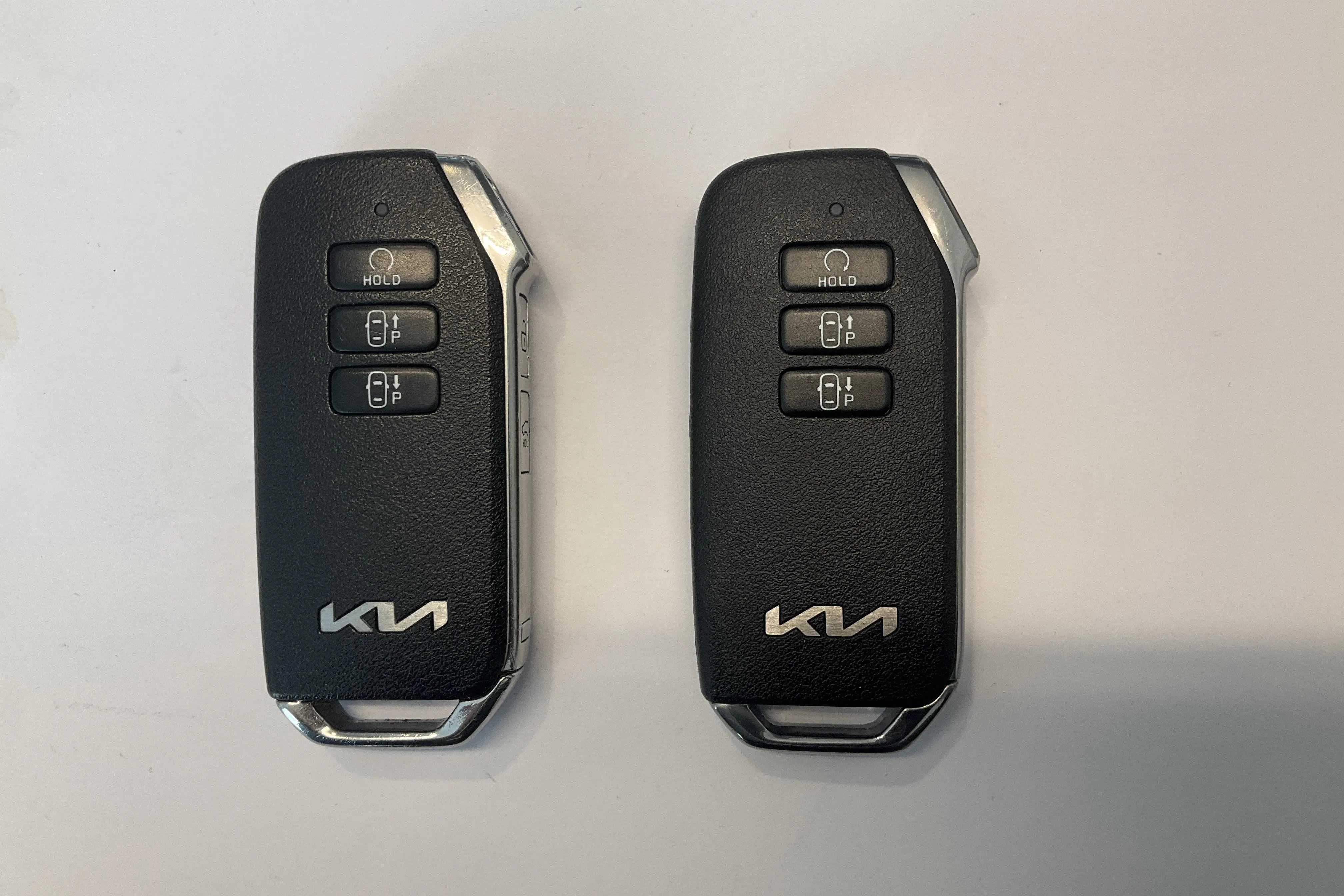 Presentationsfoto 20 av 20: KIA Sportage PHEV AWD (265hk) - 3 347 mil - Automat - grå - 2025