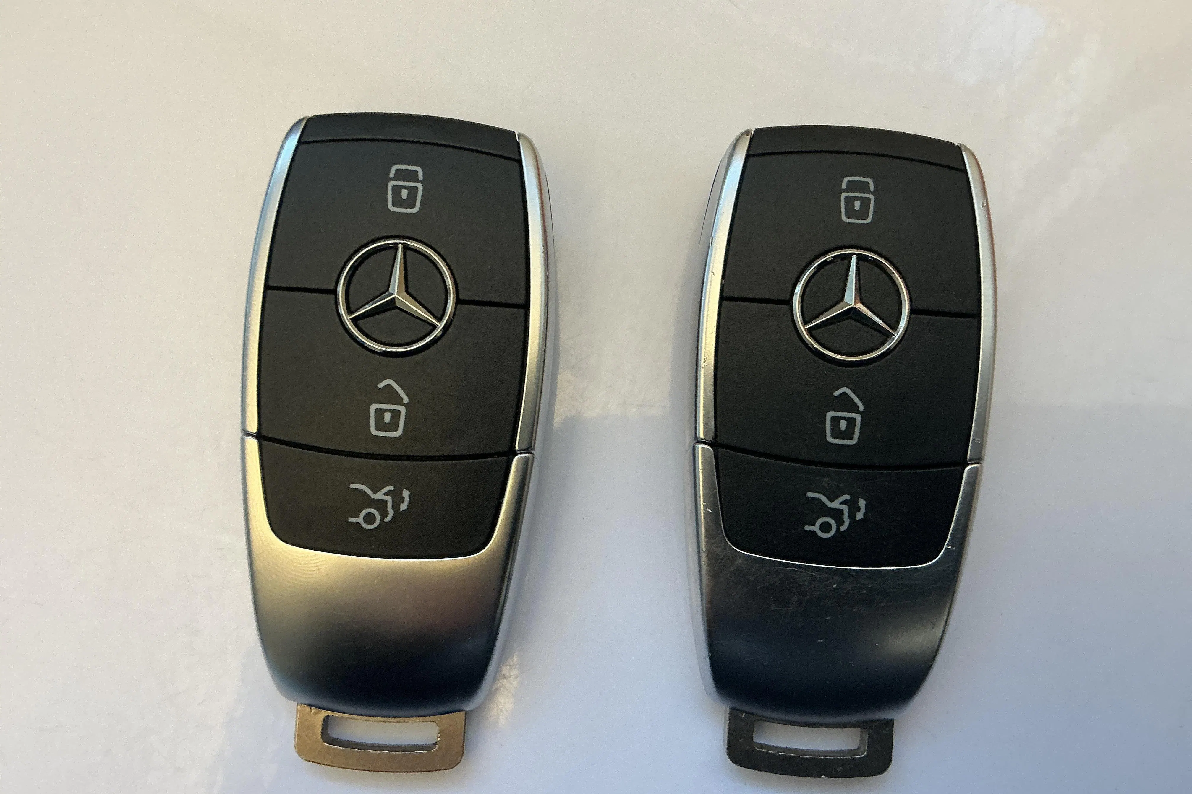 Presentation photo 18 of 18: Mercedes EQB 300 4MATIC X243 (228hk) - 89 930 km - Automatic - black - 2023