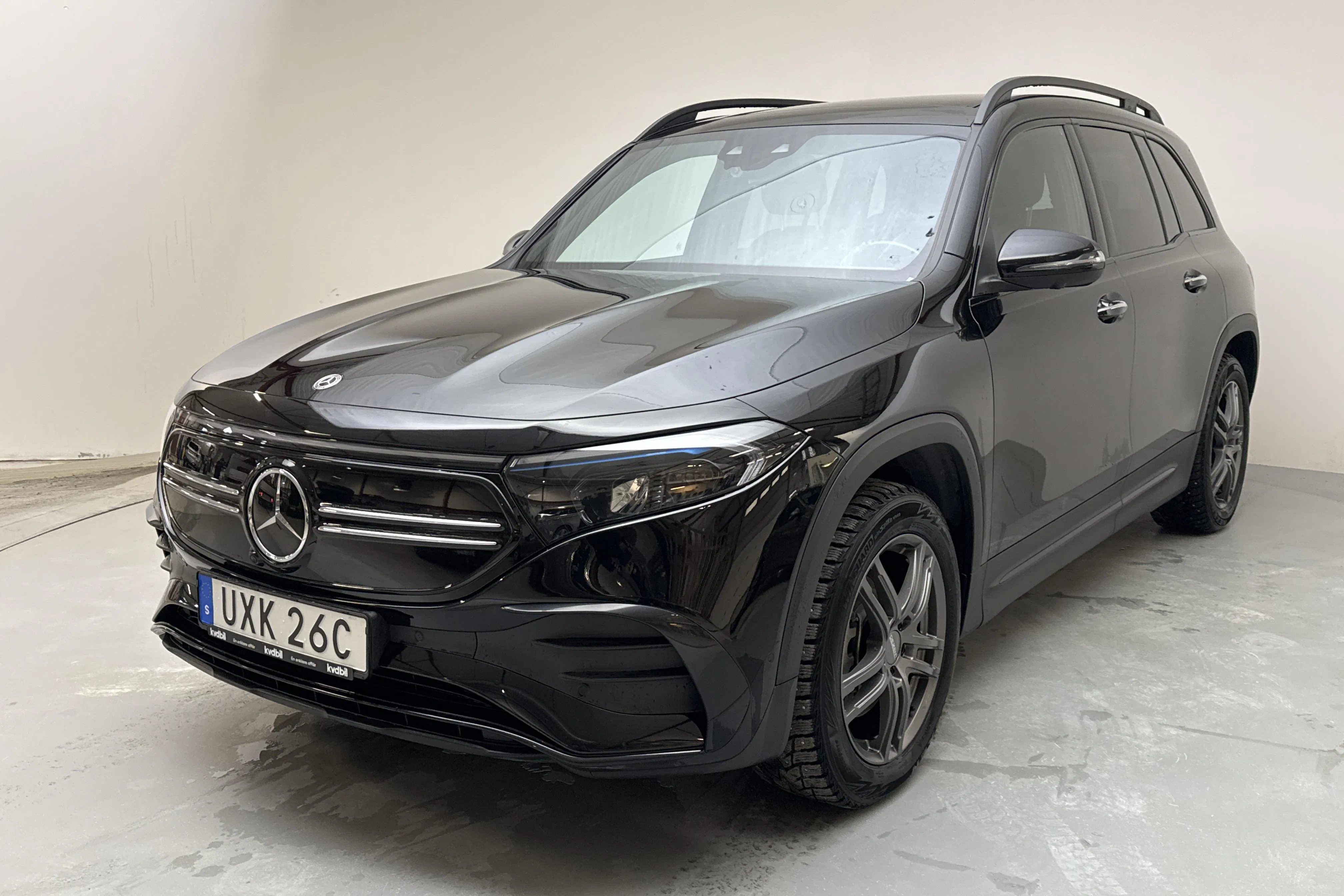 Mercedes EQB 300 4MATIC X243 (228hk)