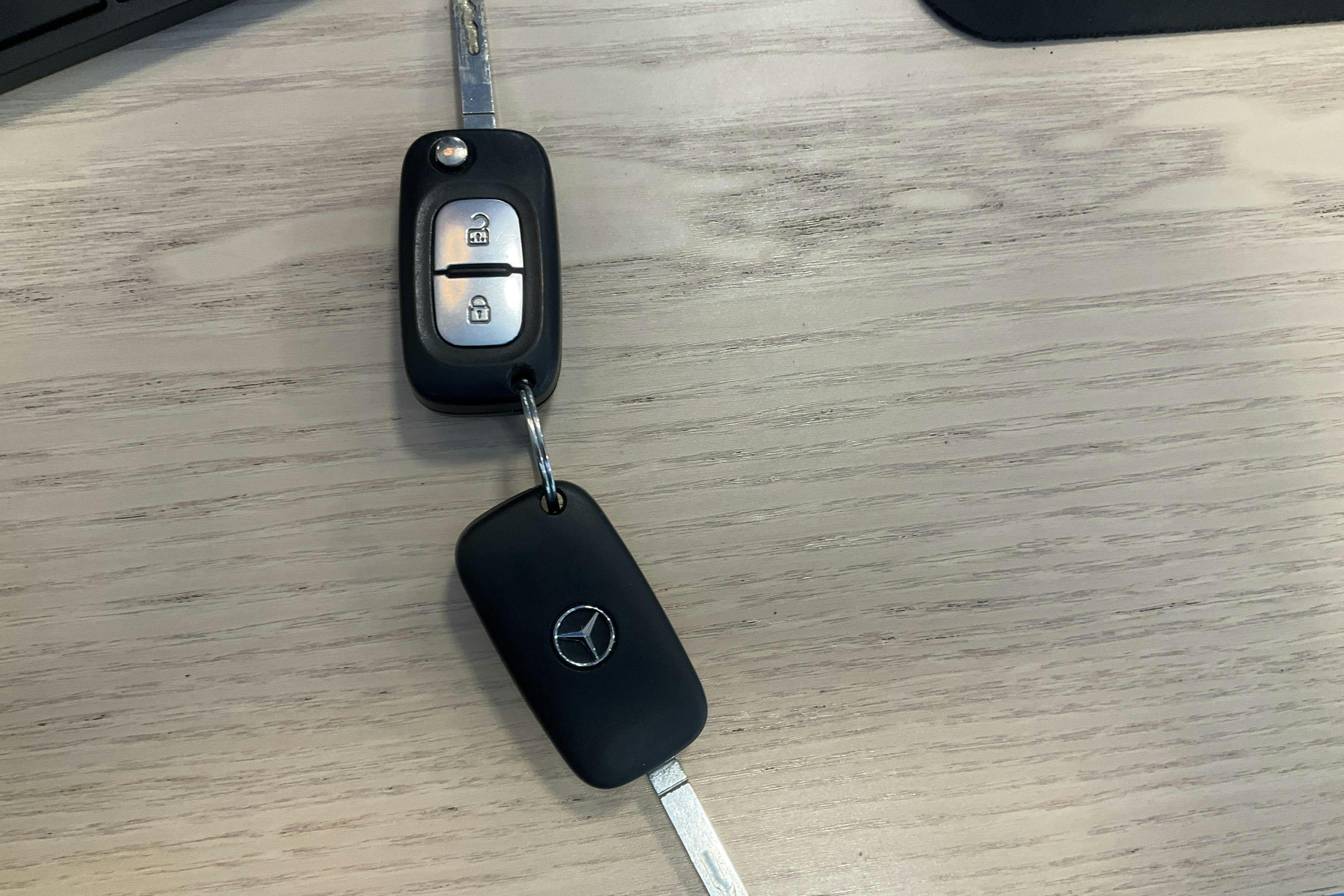 Presentation photo 14 of 14: Mercedes Citan 109 1.5 CDI (90hk) - 121 090 km - Manual - white - 2018