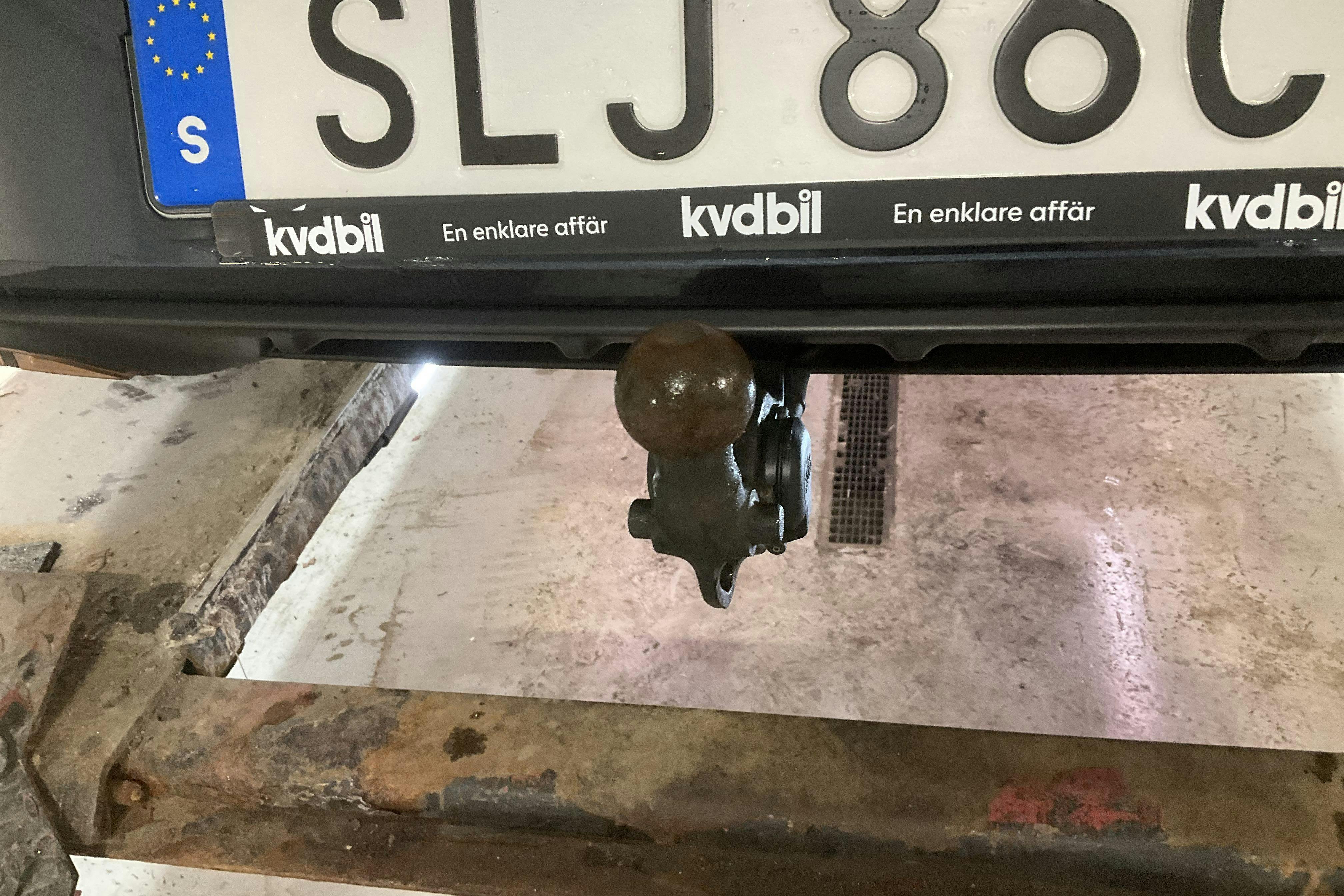 Zdjęcie prezentacyjne 15 z 15: Cupra Leon VZ 1.4 e-HYBRID Sportstourer (245hk) - 56 340 km - Automatyczna - szary - 2021