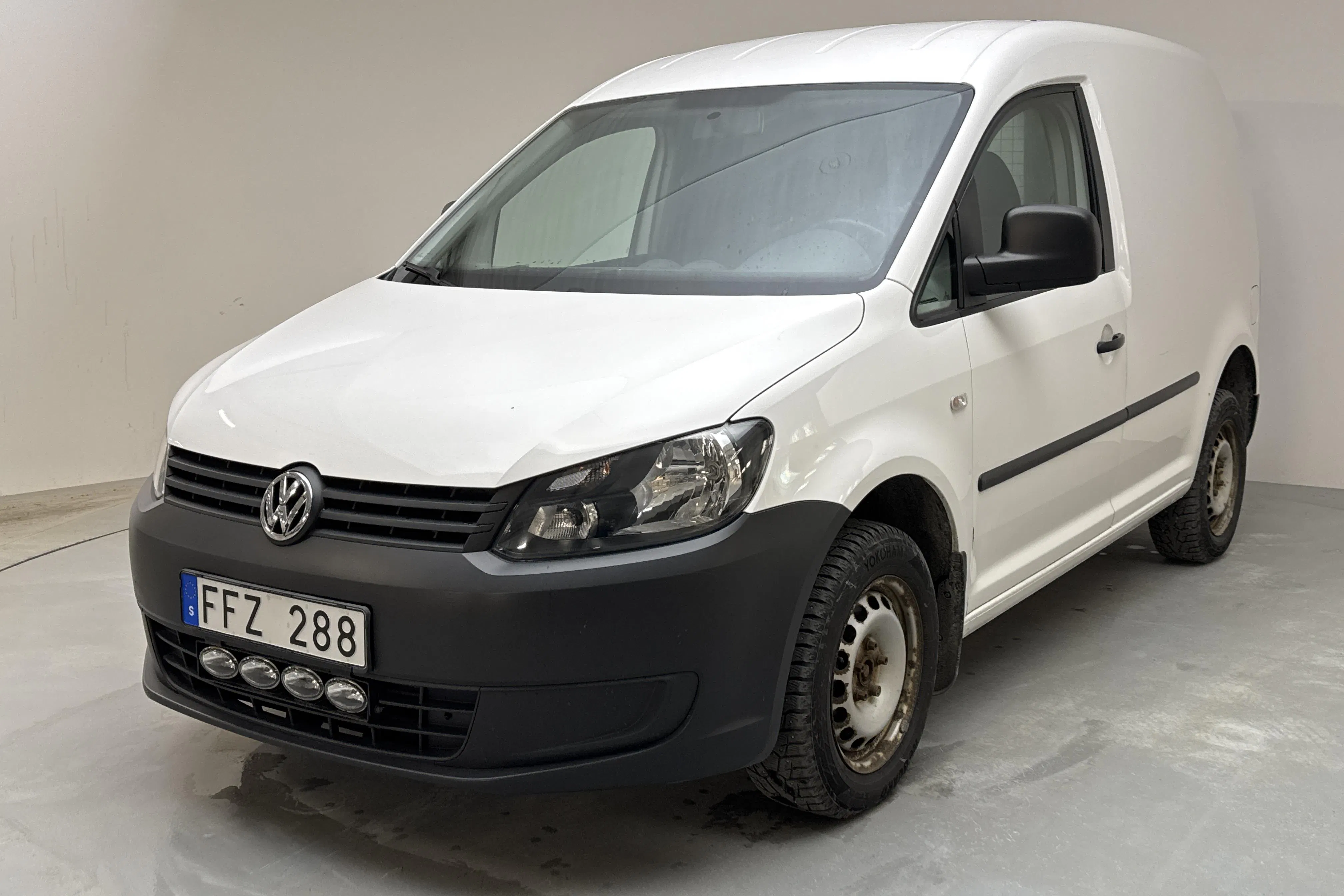 Presentation photo 1 of 11: VW Caddy 2.0 TDI Skåp 4-motion (110hk) - 115 140 km - Manual - white - 2014