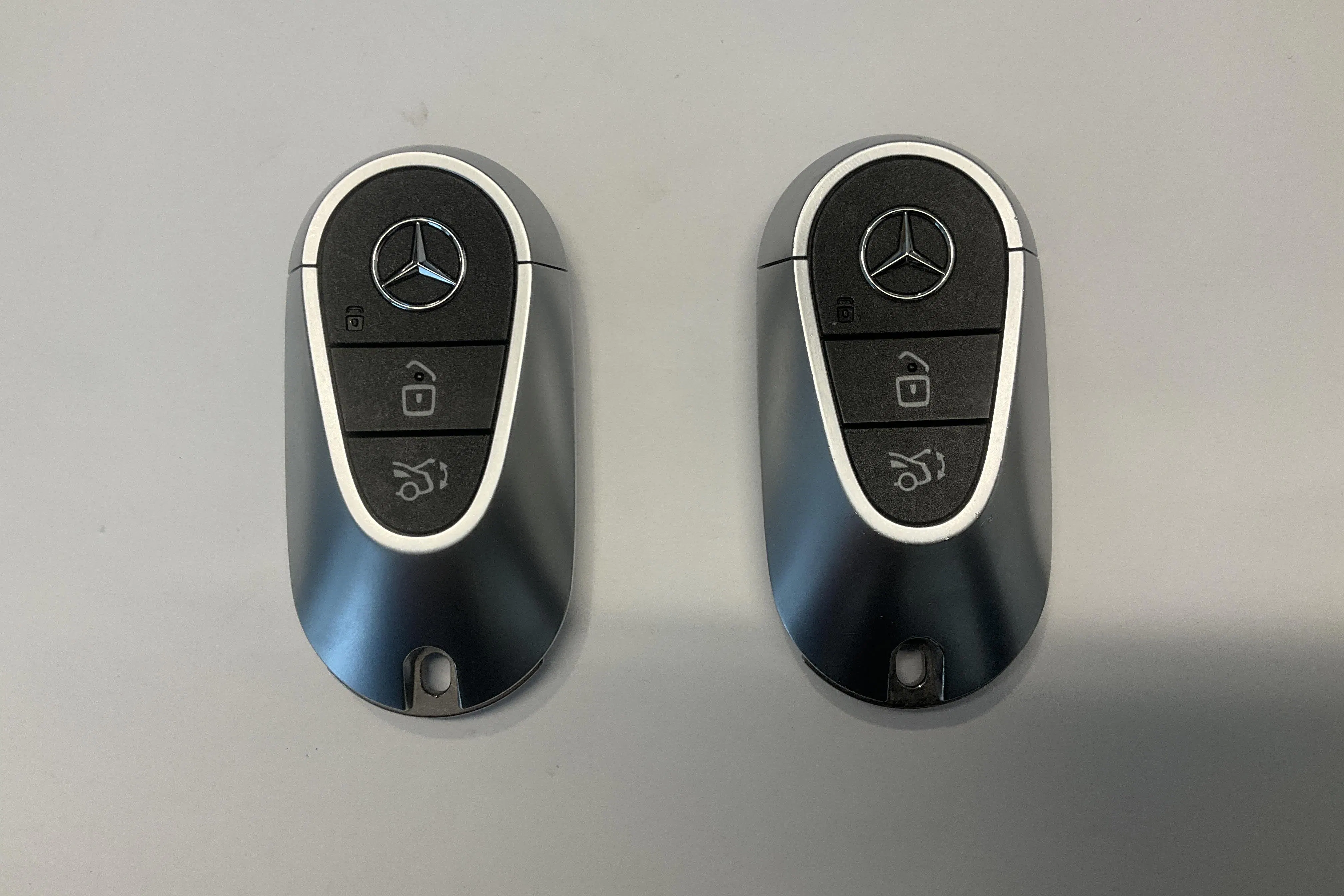 Presentation photo 19 of 19: Mercedes EQE 300 V295 (245hk) - 102 330 km - Automatic - black - 2023