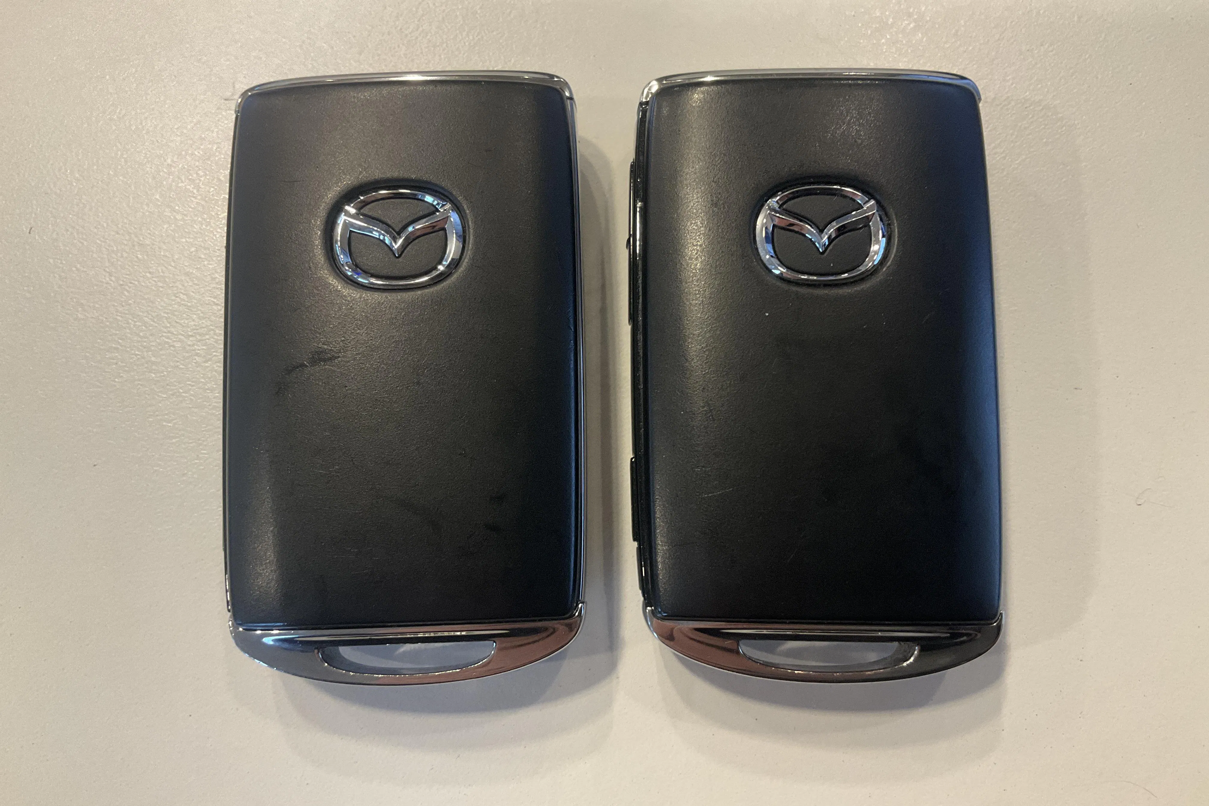 Presentation photo 18 of 18: Mazda CX-80 e-Skyactiv PHEV AWD (327hk) - 22 140 km - Automatic - red - 2024