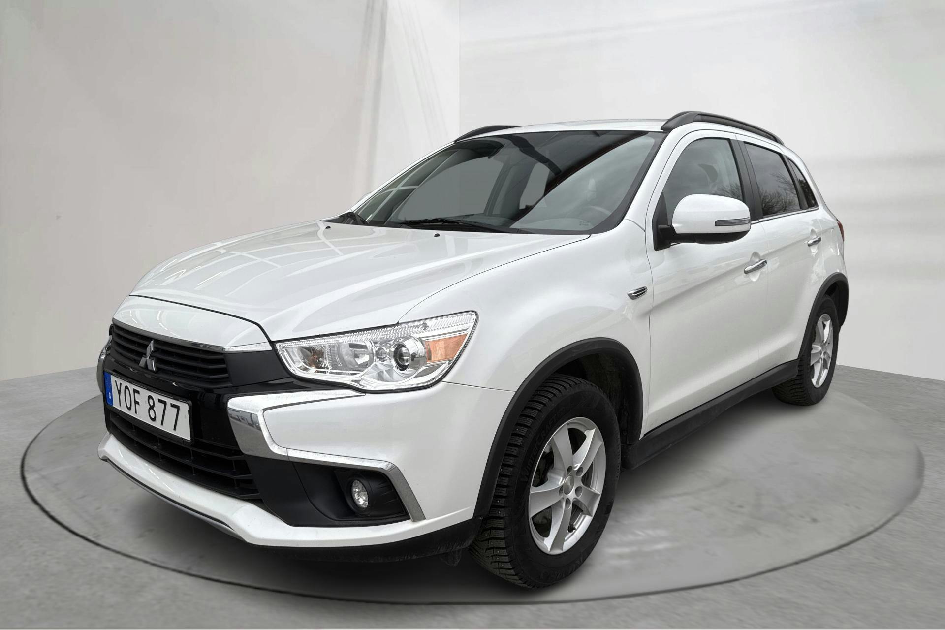 Presentationsfoto 1 av 16: Mitsubishi ASX 2.2D 4WD (150hk) - 8 079 mil - Automat - vit - 2017