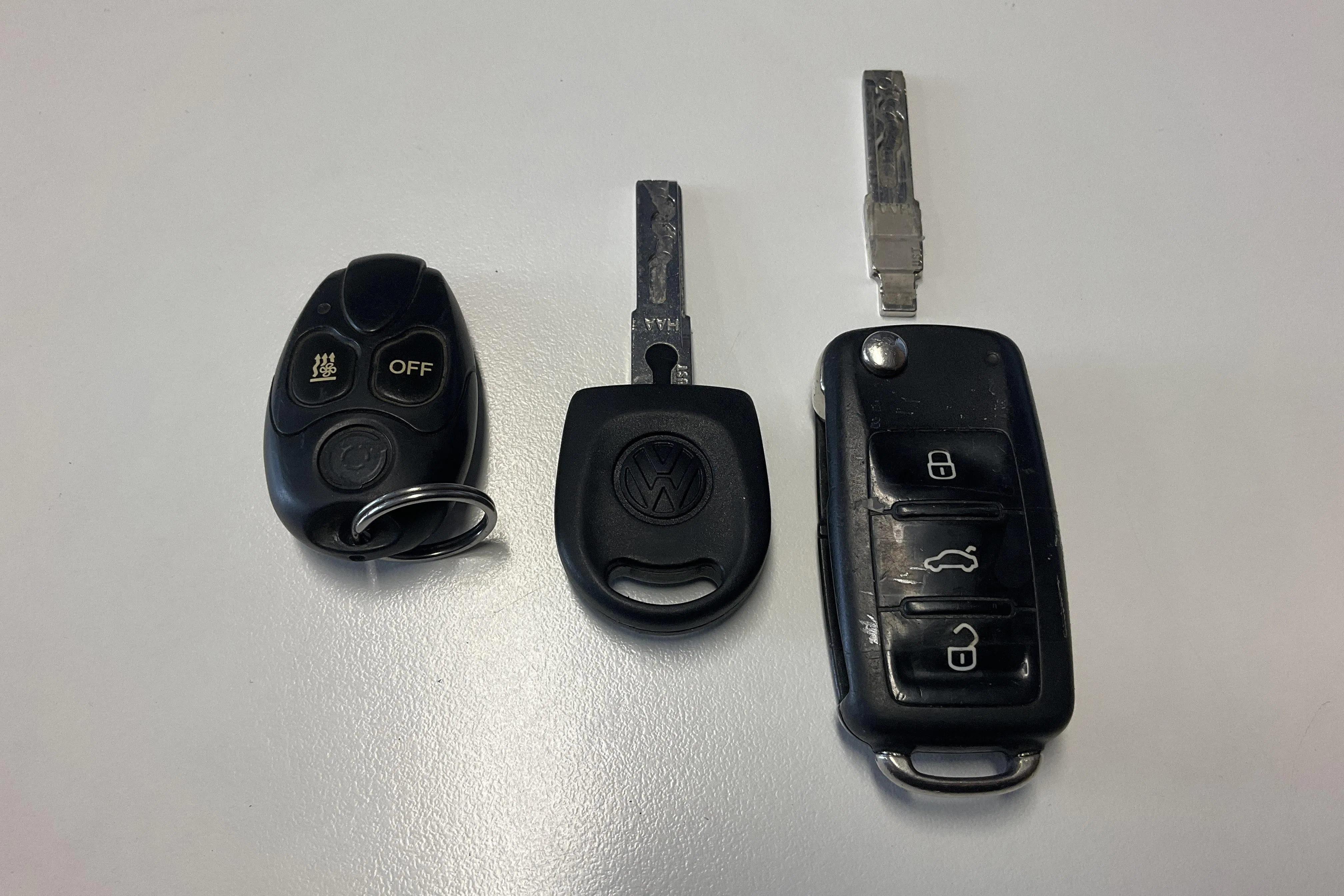 Presentation photo 13 of 13: VW Transporter T6 2.0 TDI BMT Skåp (102hk) - 176 790 km - Manual - white - 2016