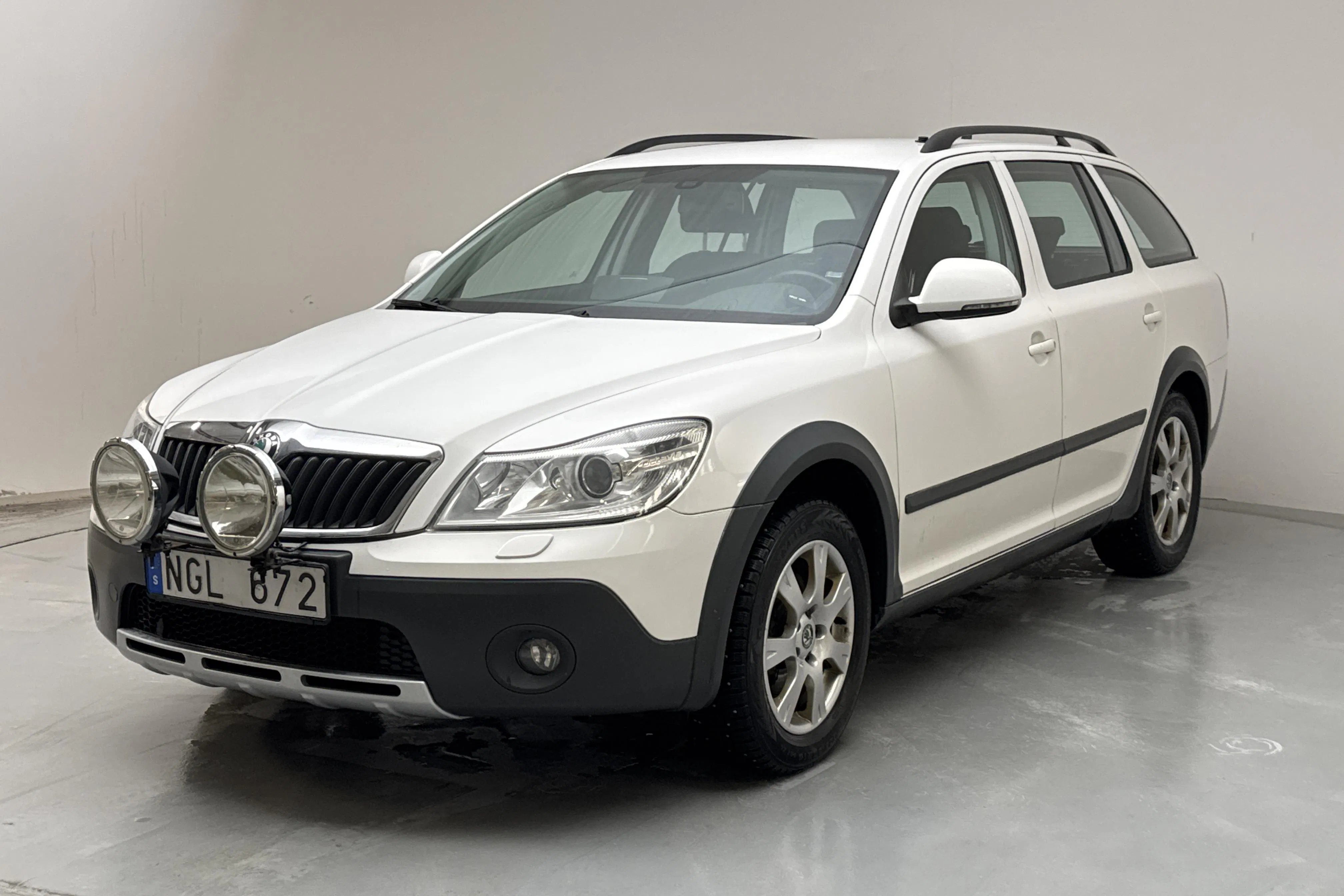 Skoda Octavia Scout II 2.0 TDI 4X4 (140hk)