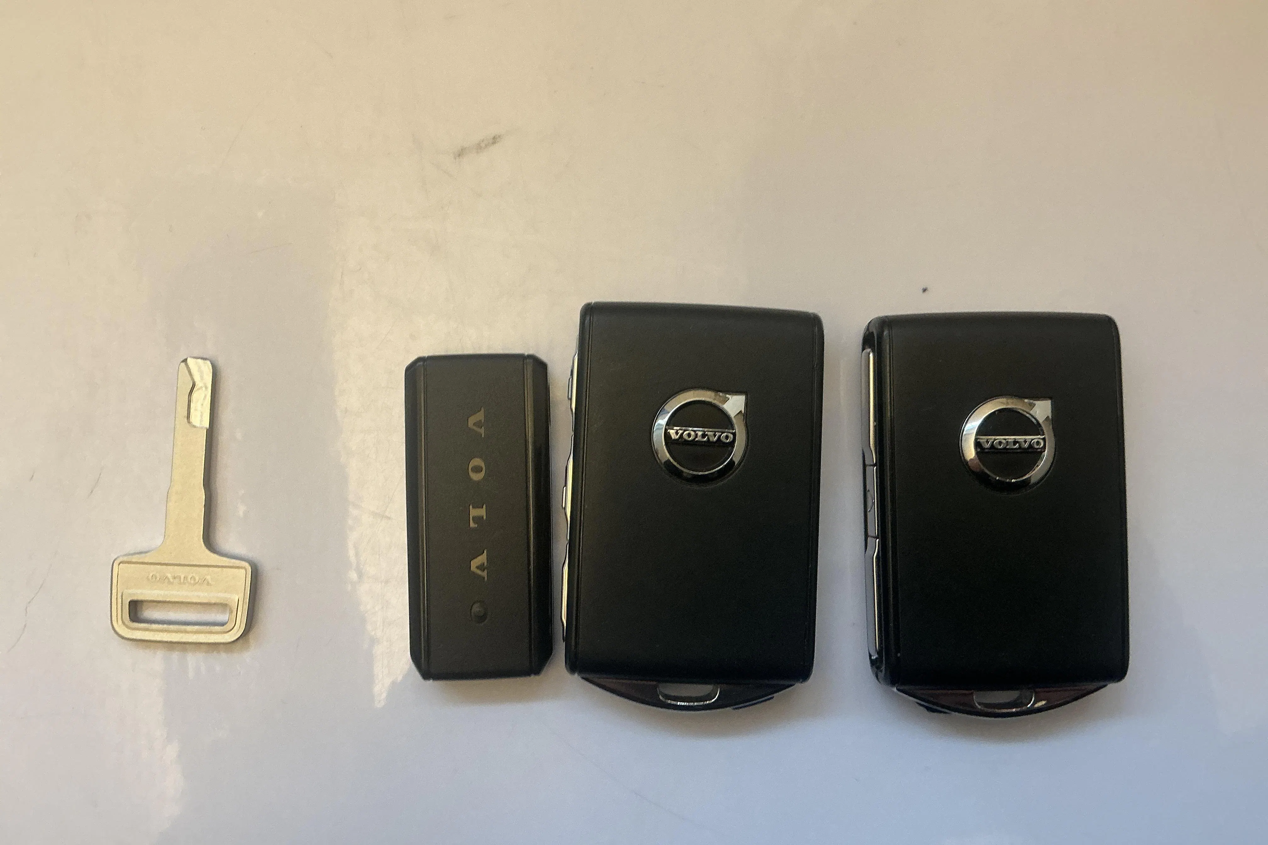 Presentationsfoto 12 av 12: Volvo V90 D3 AWD (150hk) - 24 121 mil - Automat - svart - 2018