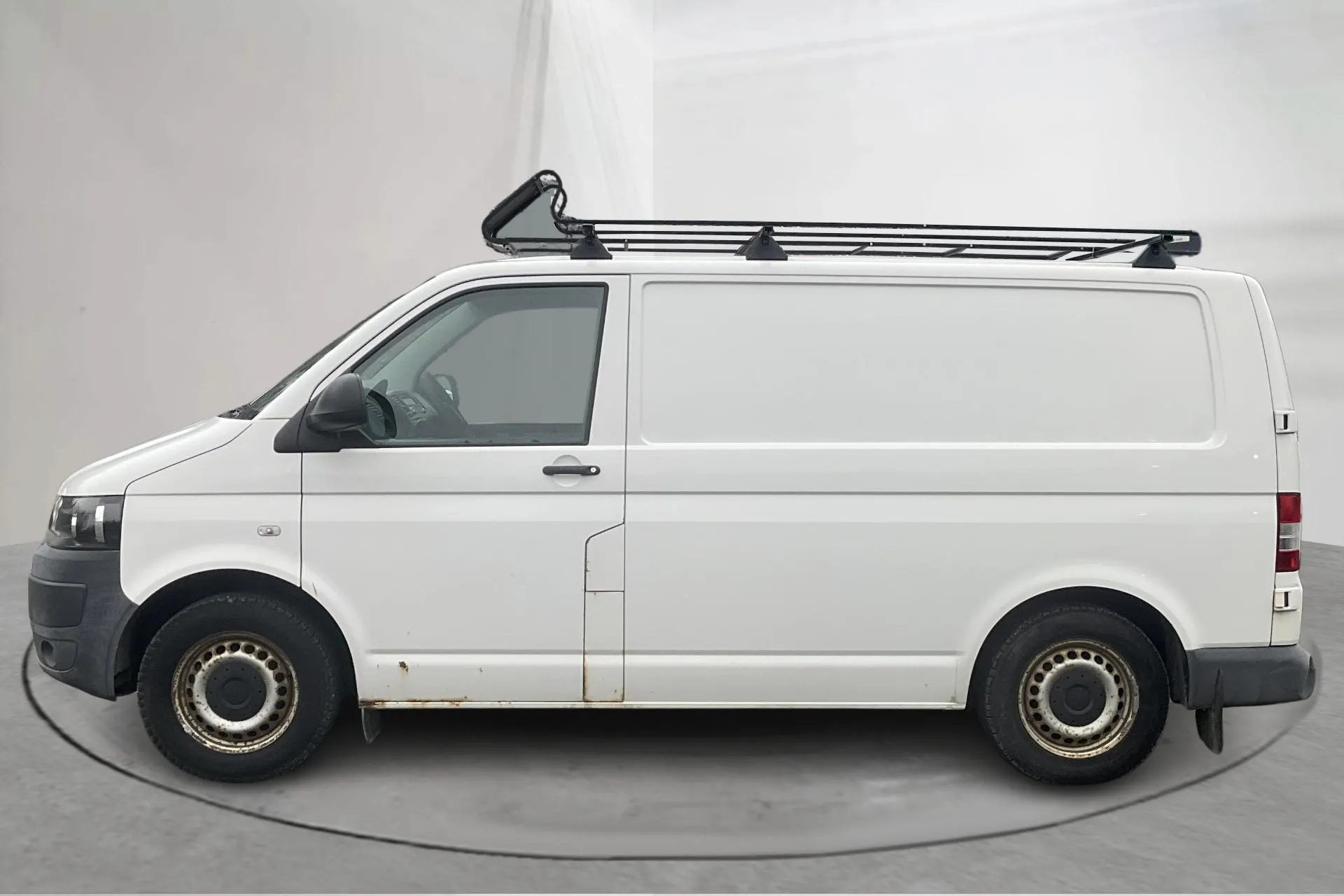 Presentation photo 2 of 12: VW Transporter T5 2.0 Ecofuel (115hk) - 117 970 km - Manual - white - 2011