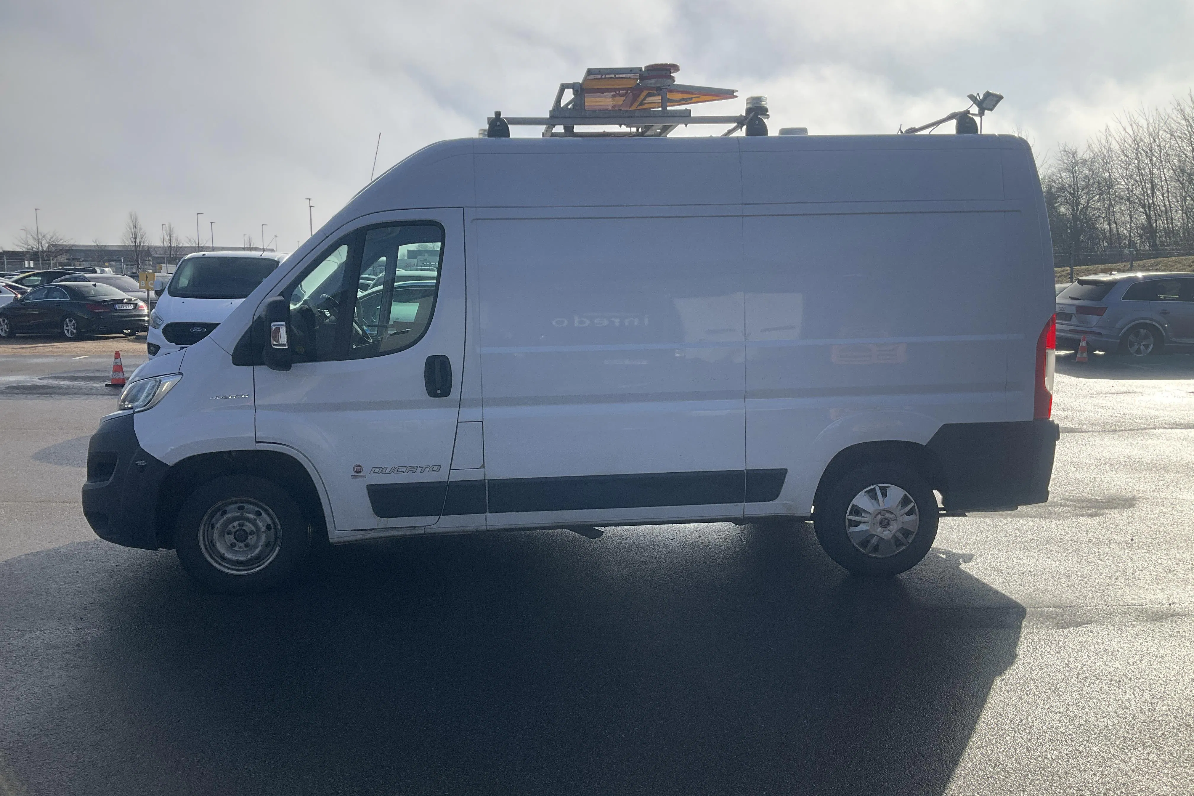 Presentation photo 2 of 16: Fiat Ducato 35 2.3 Multijet Skåp (130hk) - 165 070 km - Manual - white - 2018